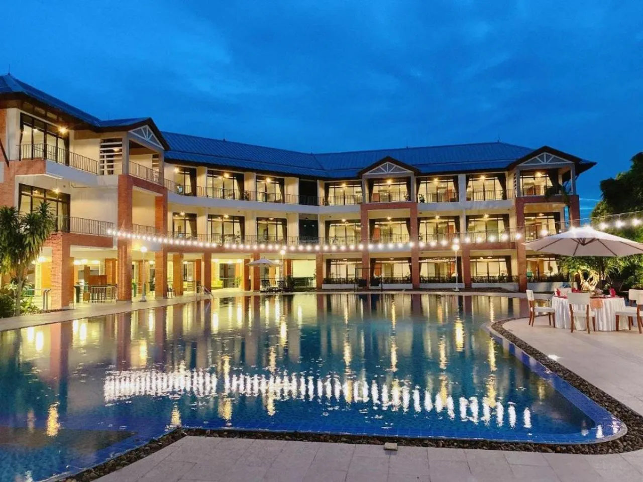 Property building in Eco Hotel by Thammasat