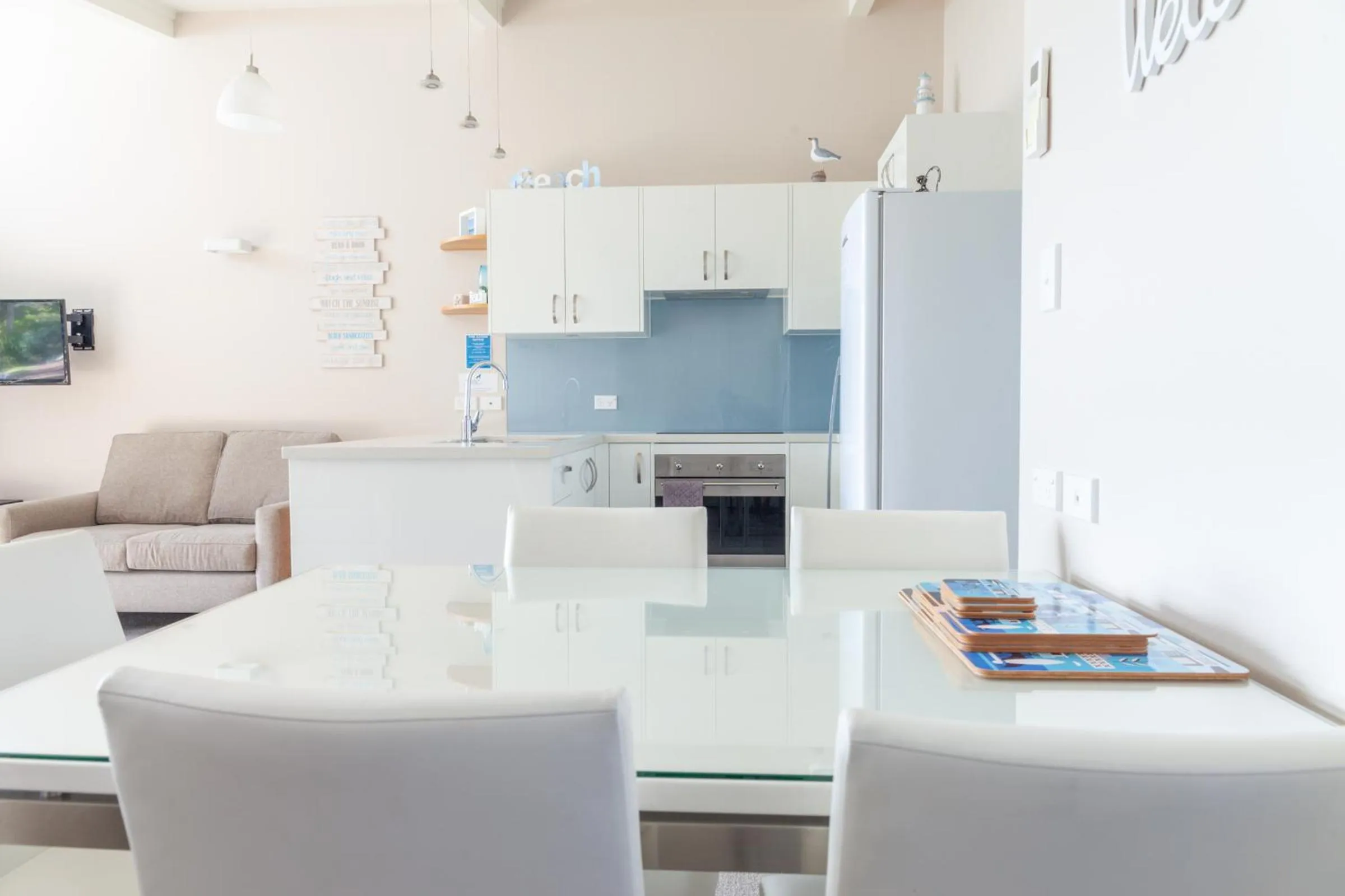 Pacific Rendezvous Resort