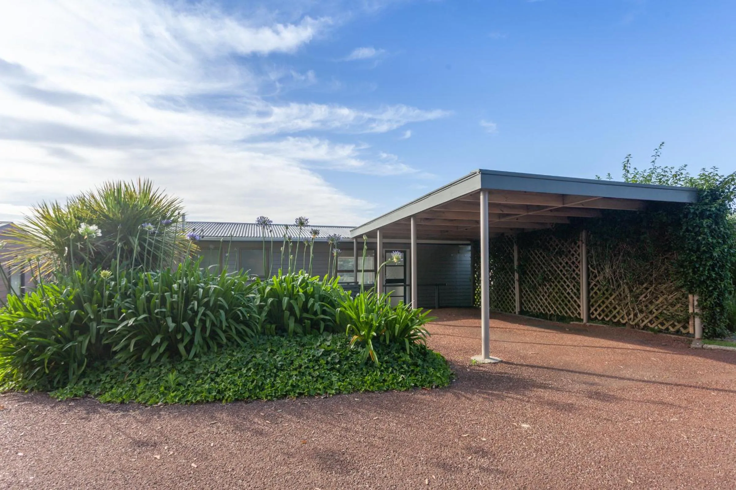 Pacific Rendezvous Resort