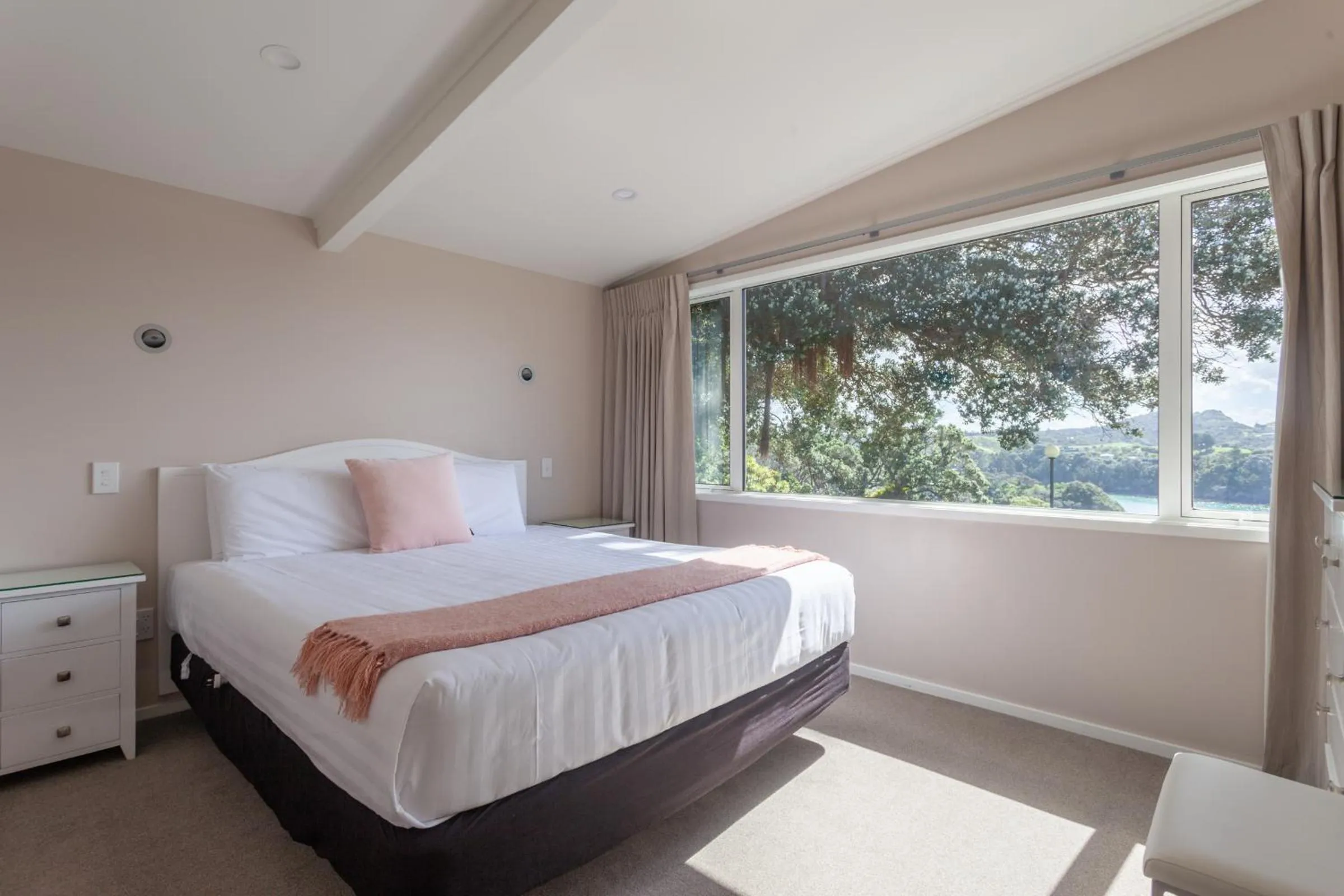 Bed in Pacific Rendezvous Resort