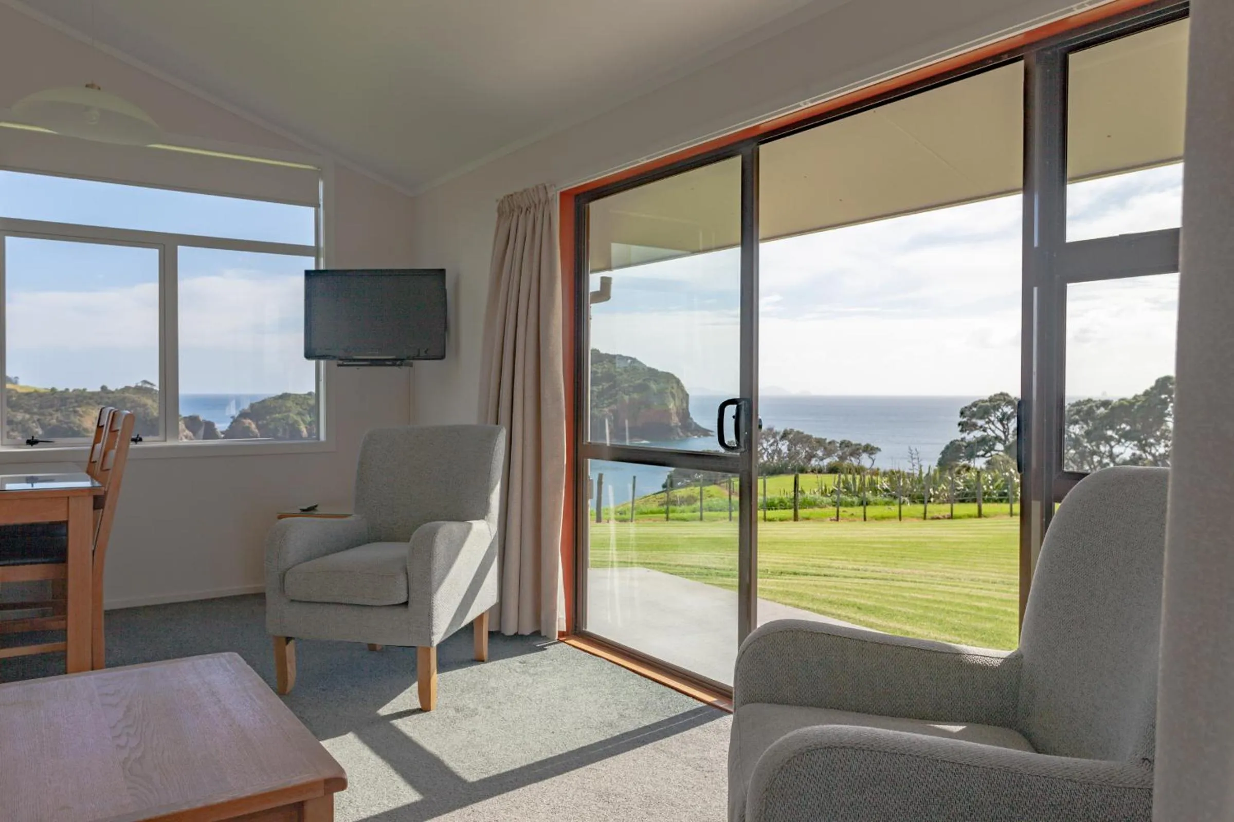 Pacific Rendezvous Resort