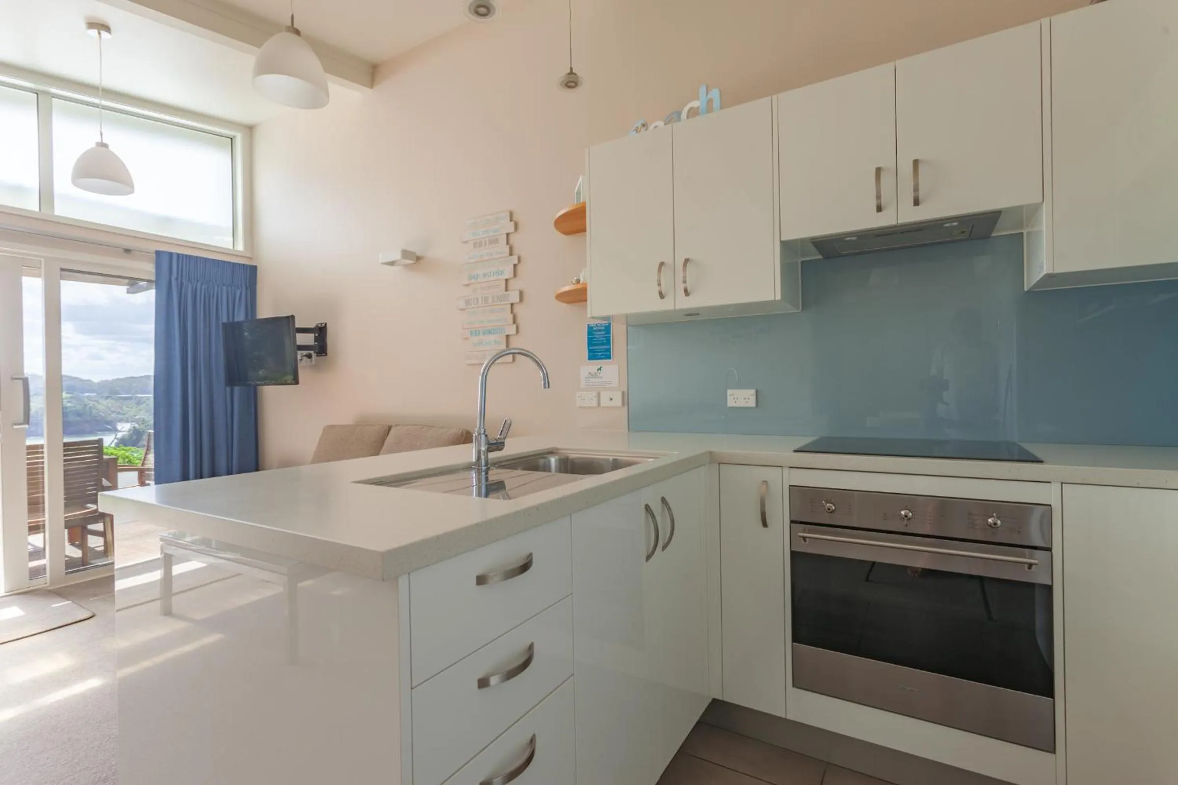 Pacific Rendezvous Resort