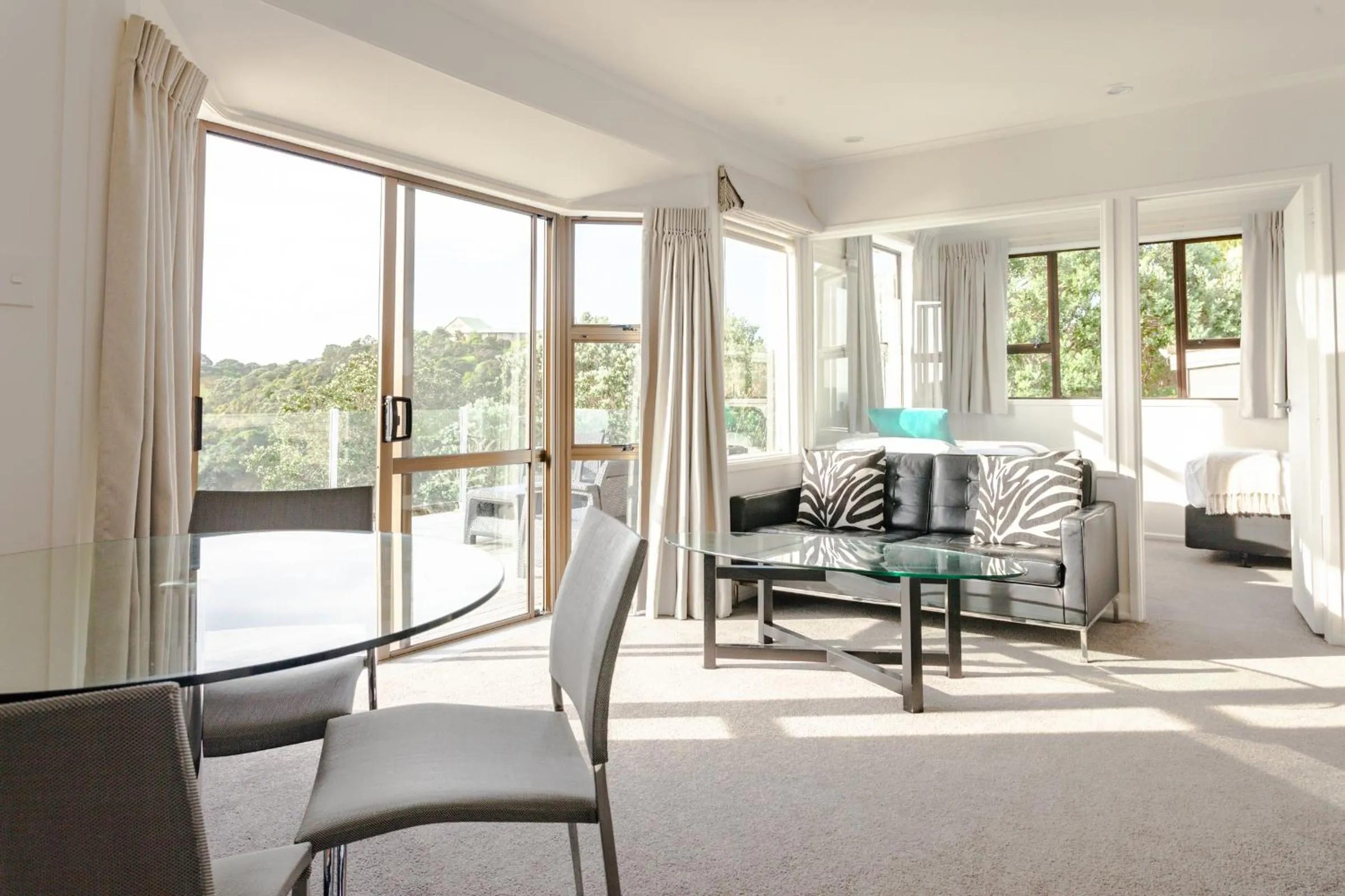 Pacific Rendezvous Resort