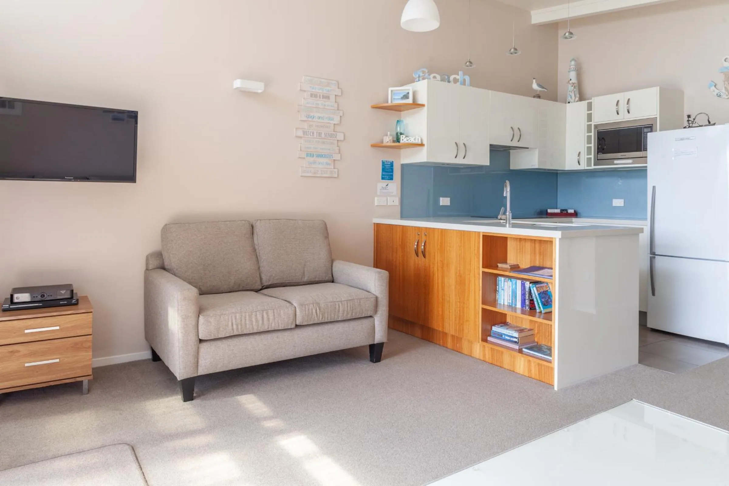 Pacific Rendezvous Resort