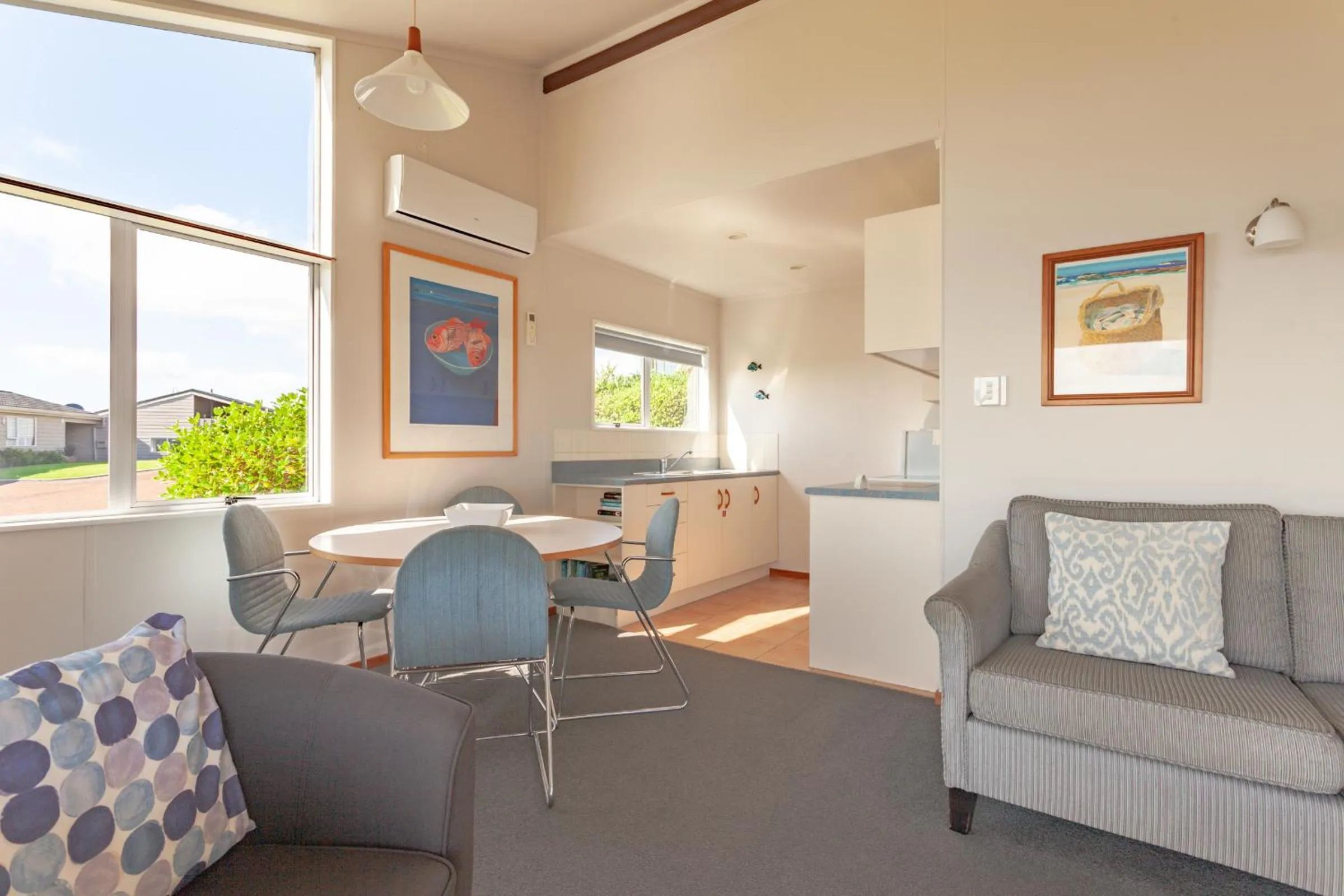 Pacific Rendezvous Resort