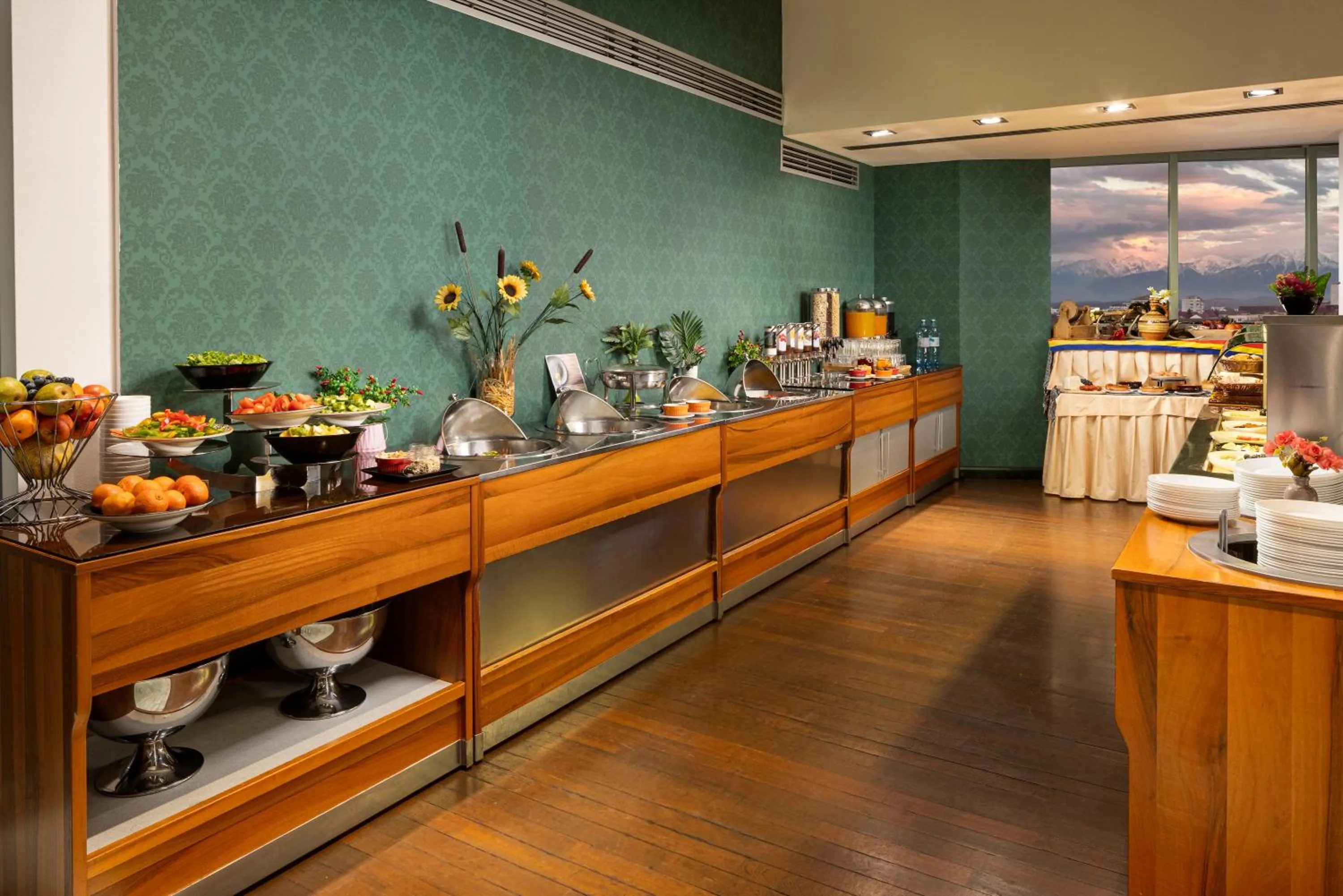 Breakfast in Hotel Golden Tulip Ana Tower Sibiu