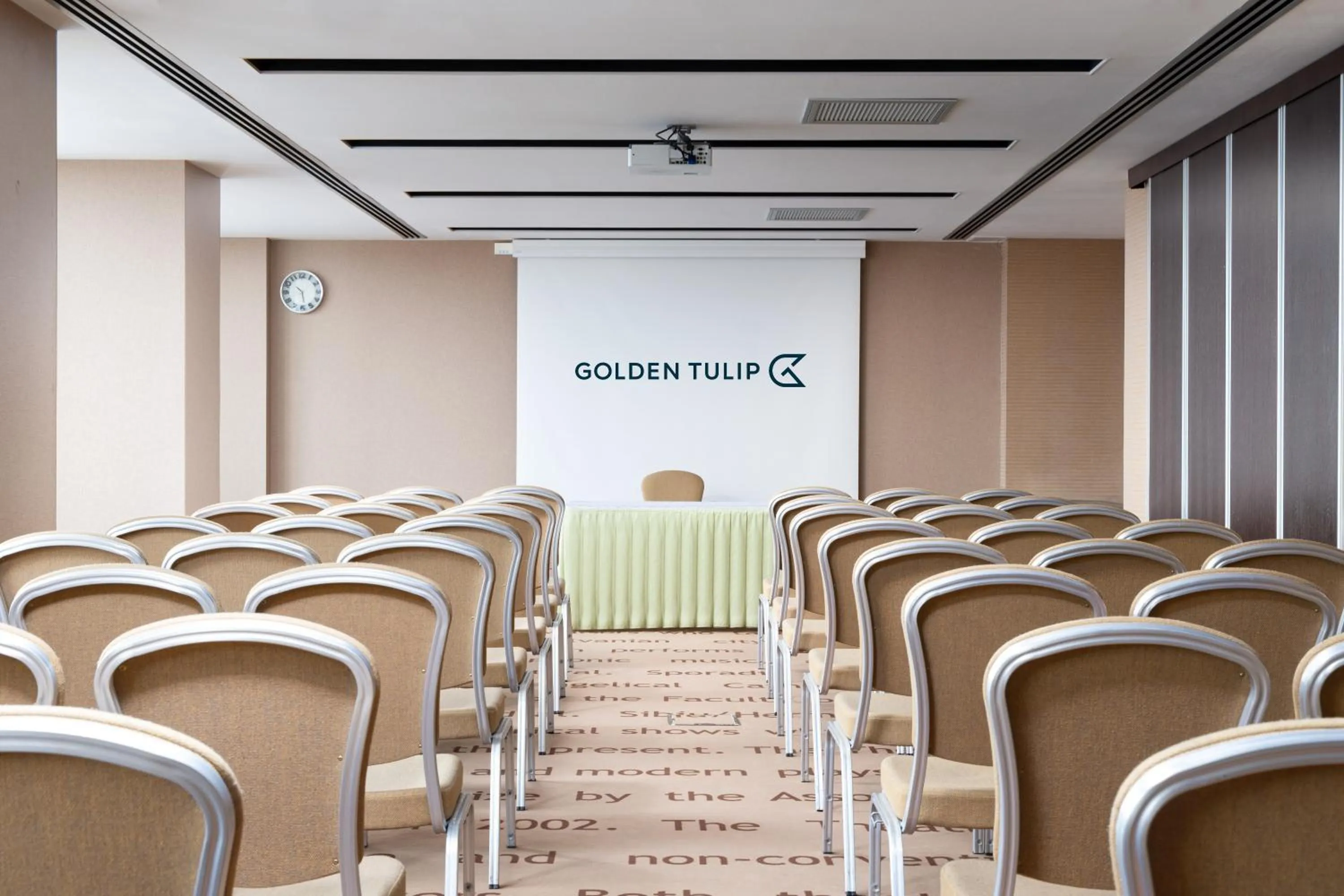 Meeting/conference room in Hotel Golden Tulip Ana Tower Sibiu