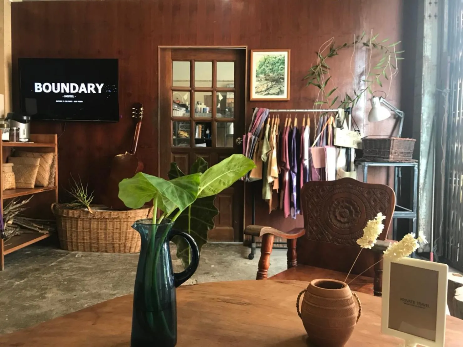 Decorative detail in Boundary Hostel and Cafe