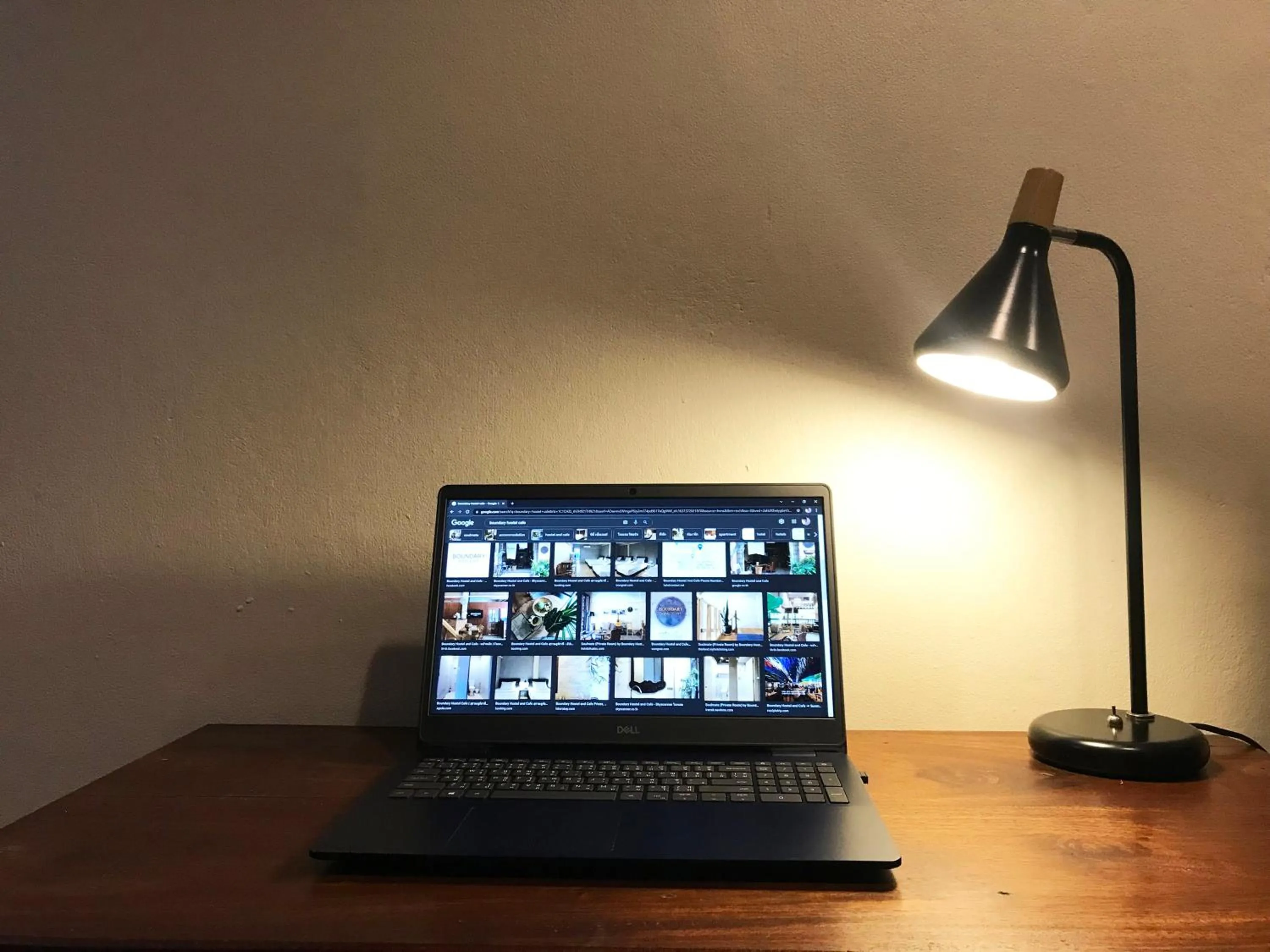 Boundary Hostel and Cafe