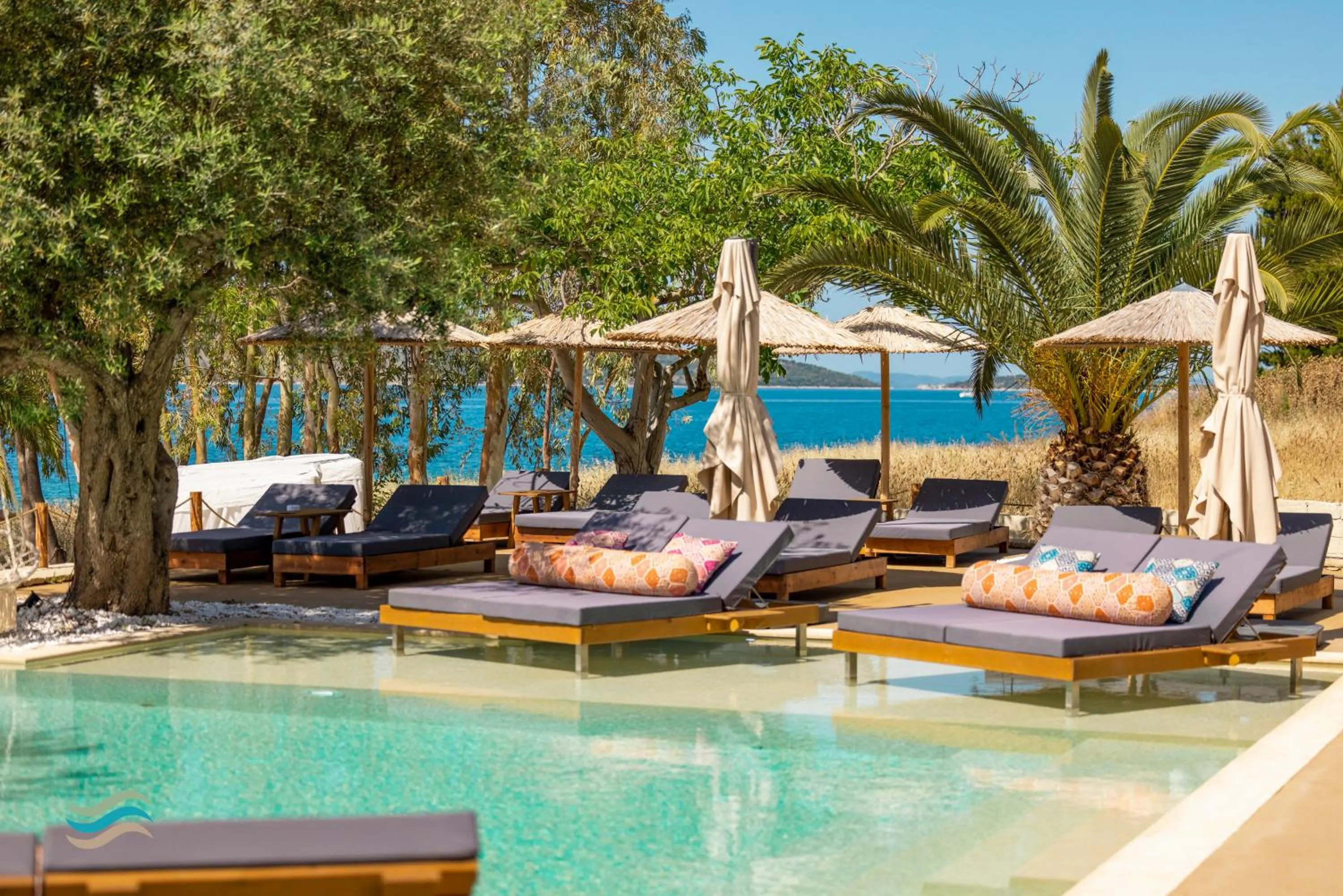 Plataria Seaside Resort