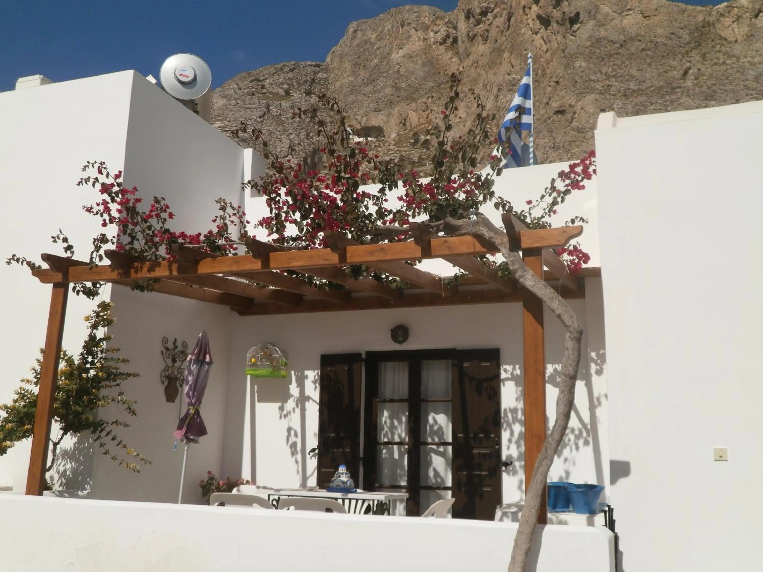 Property building in Villa Ostria