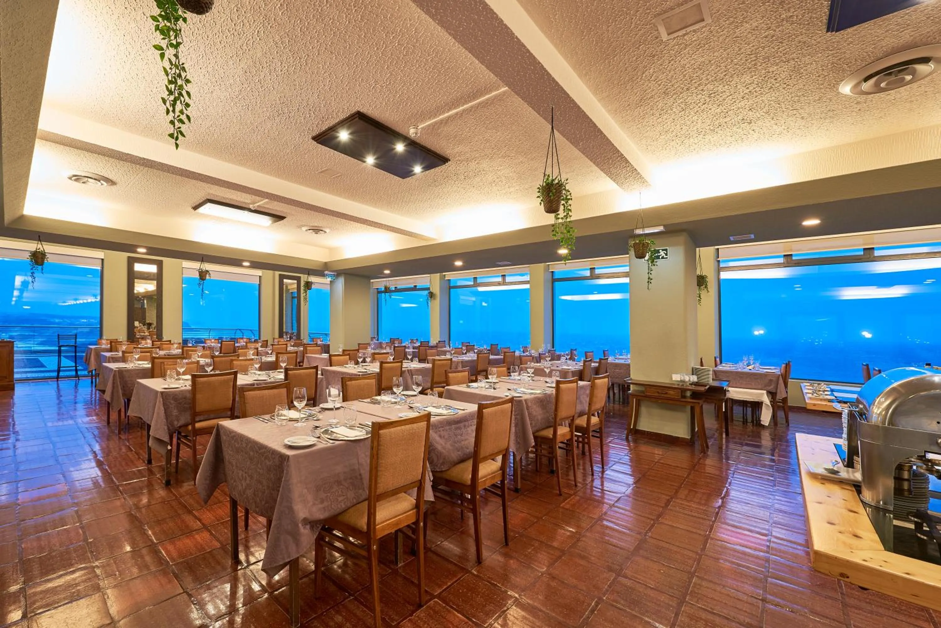 Restaurant/places to eat in Hotel Golf Mar