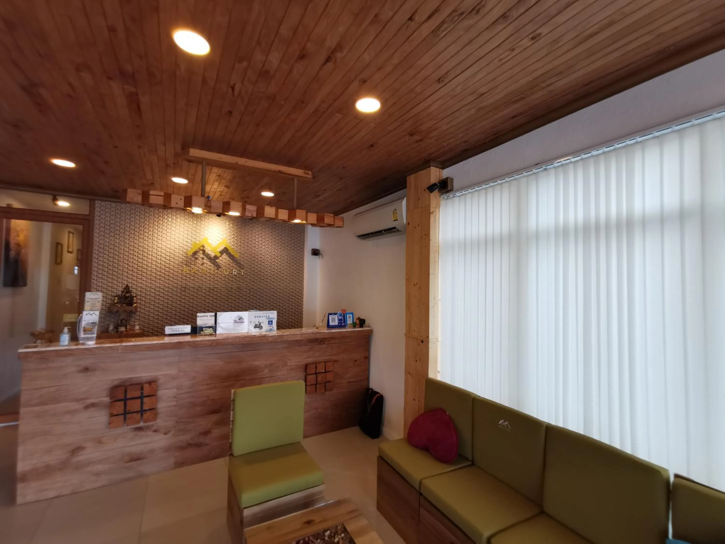 Property building in Baan URT Suratthani Airport Hotel