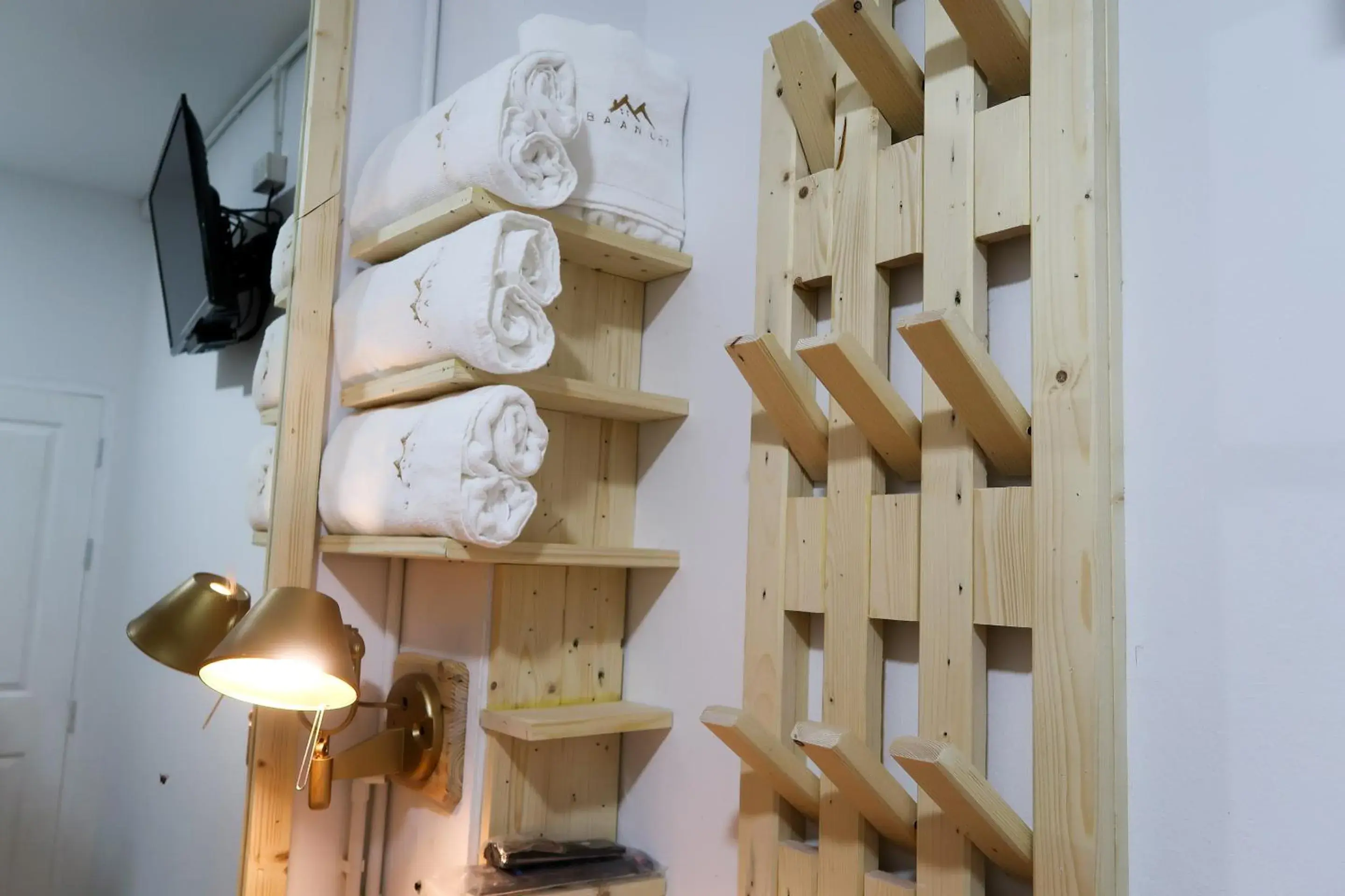 Bunk Bed in Mixed Dormitory Room in Baan URT Suratthani Airport Hotel Bunk Bed in Mixed Dormitory Room in Baan URT Suratthani Airport Hotel