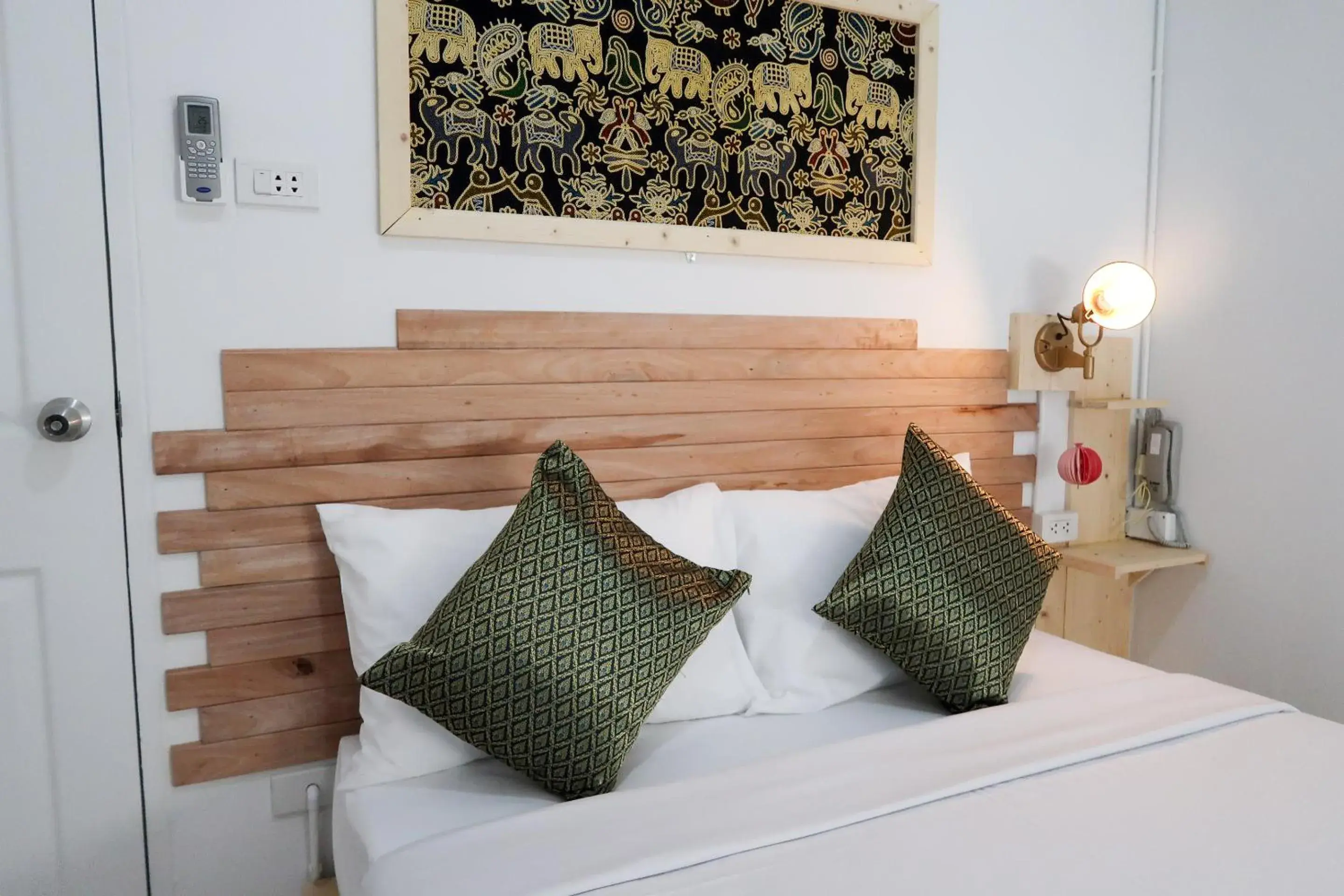 Standard Double Room in Baan URT Suratthani Airport Hotel Standard Double Room in Baan URT Suratthani Airport Hotel