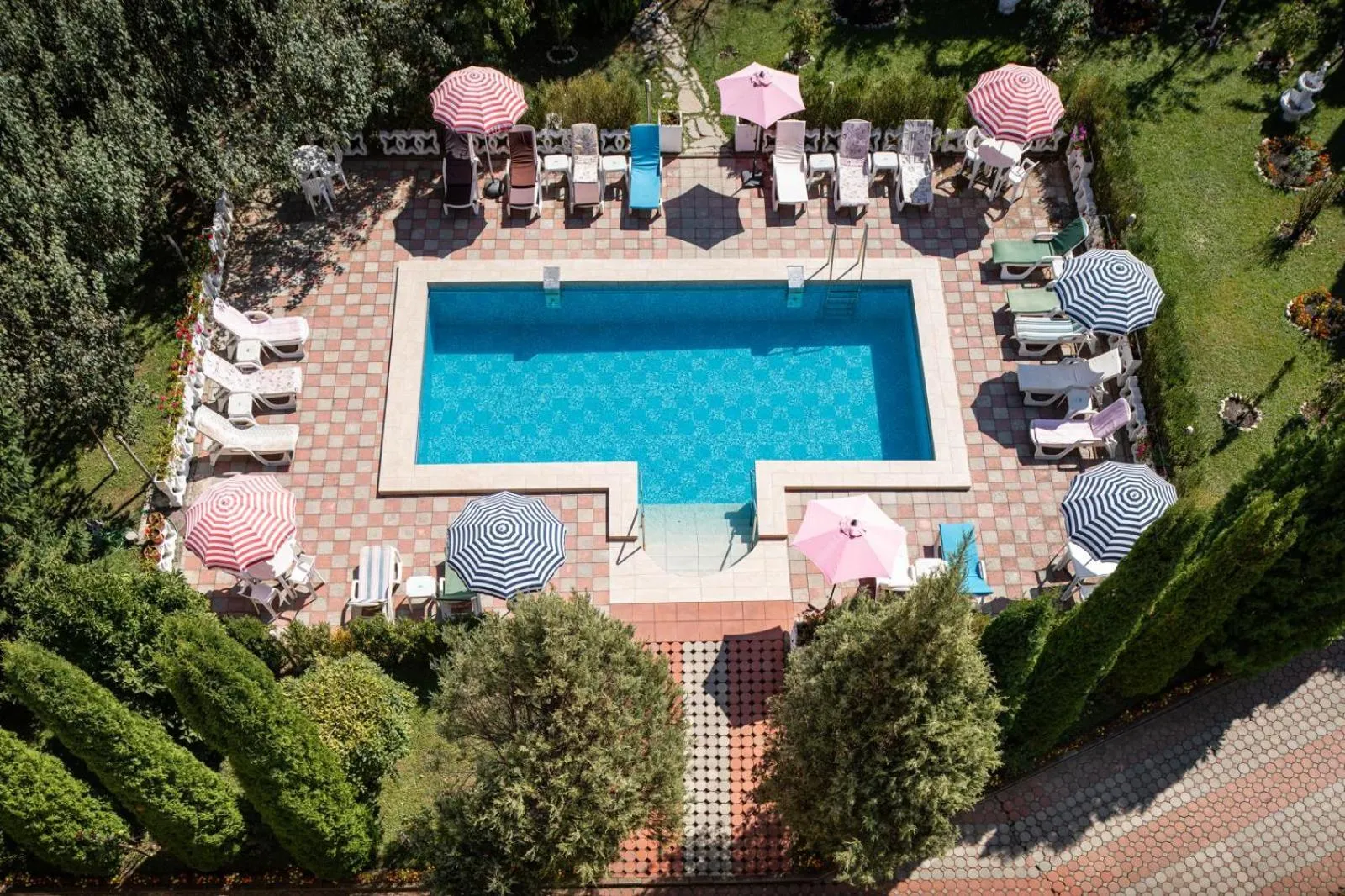 Swimming pool in Grand Hotel