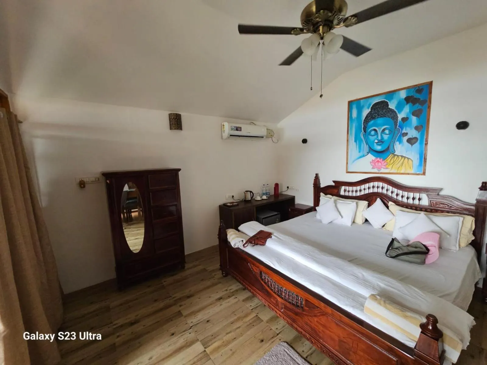 Bed in Agonda Beach Villa