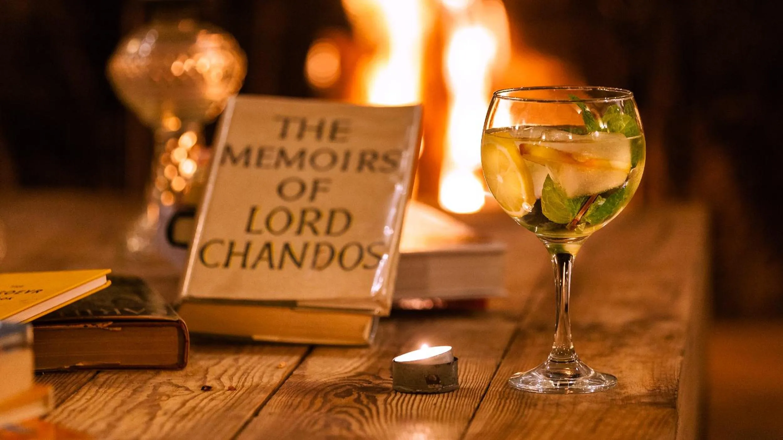 Drinks in The Literary Man Obidos Hotel