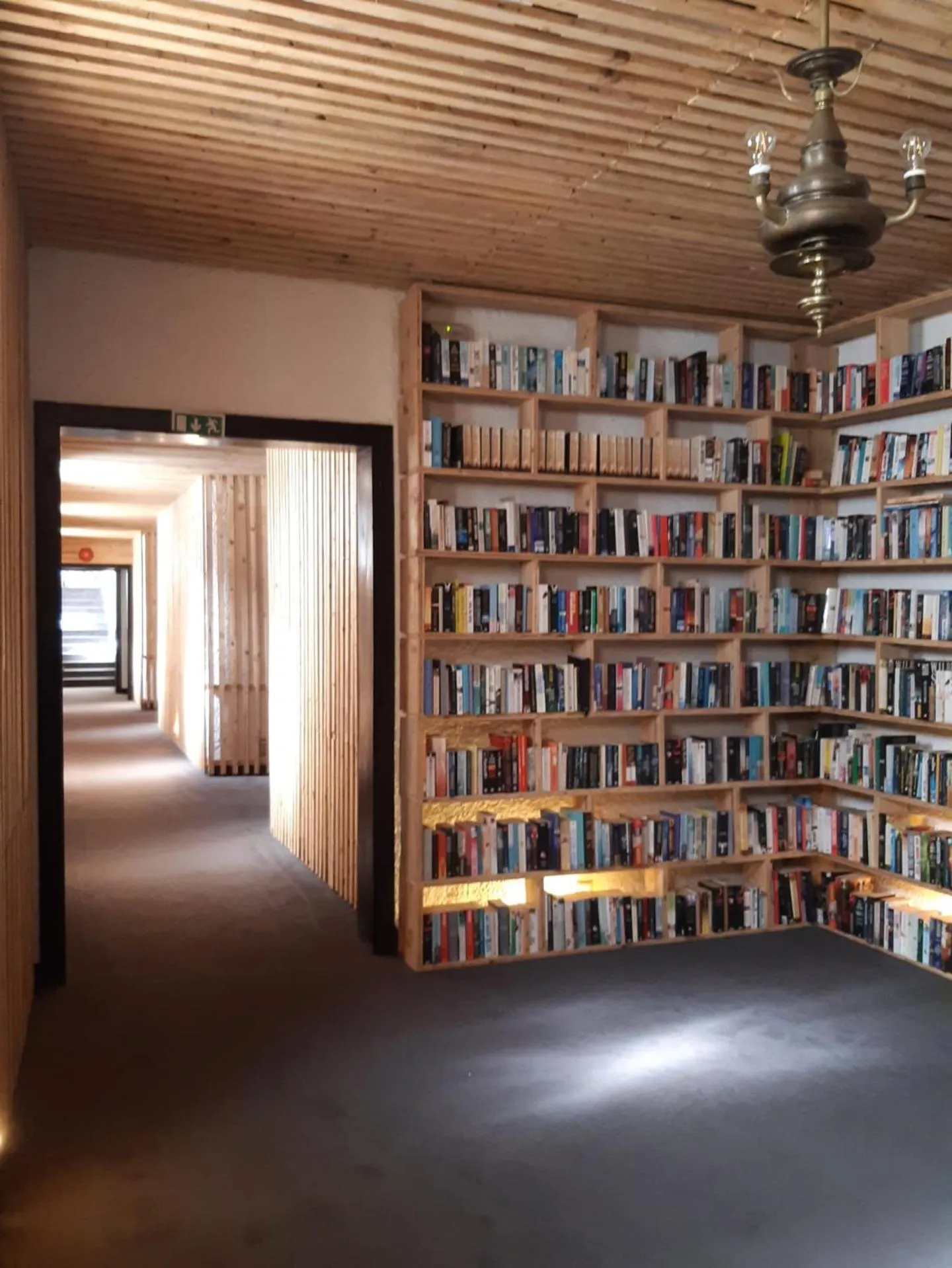 acessibility in The Literary Man Obidos Hotel