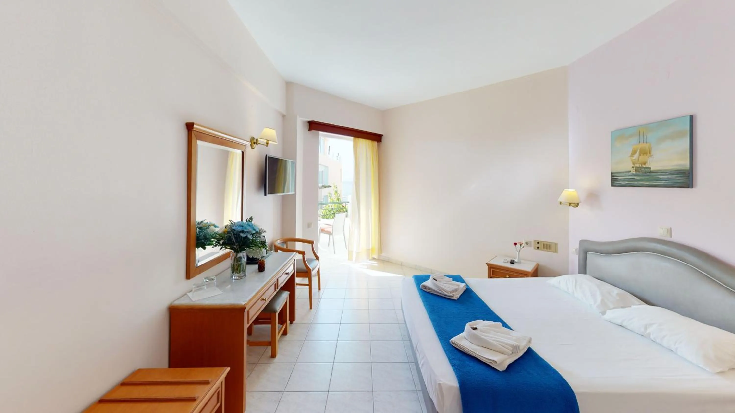 Photo of the whole room, Bed in Dedalos Beach Hotel