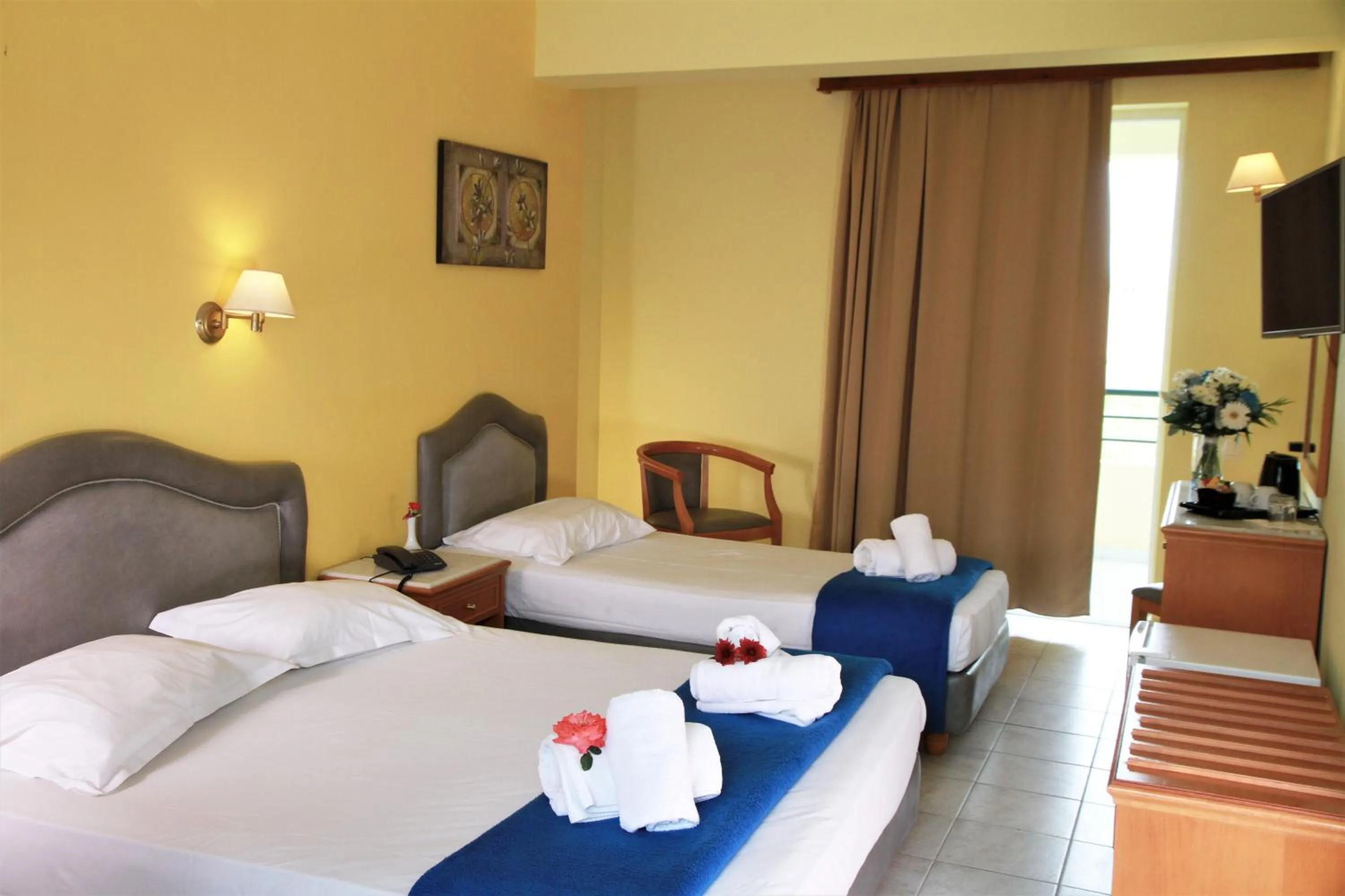 Photo of the whole room, Bed in Dedalos Beach Hotel