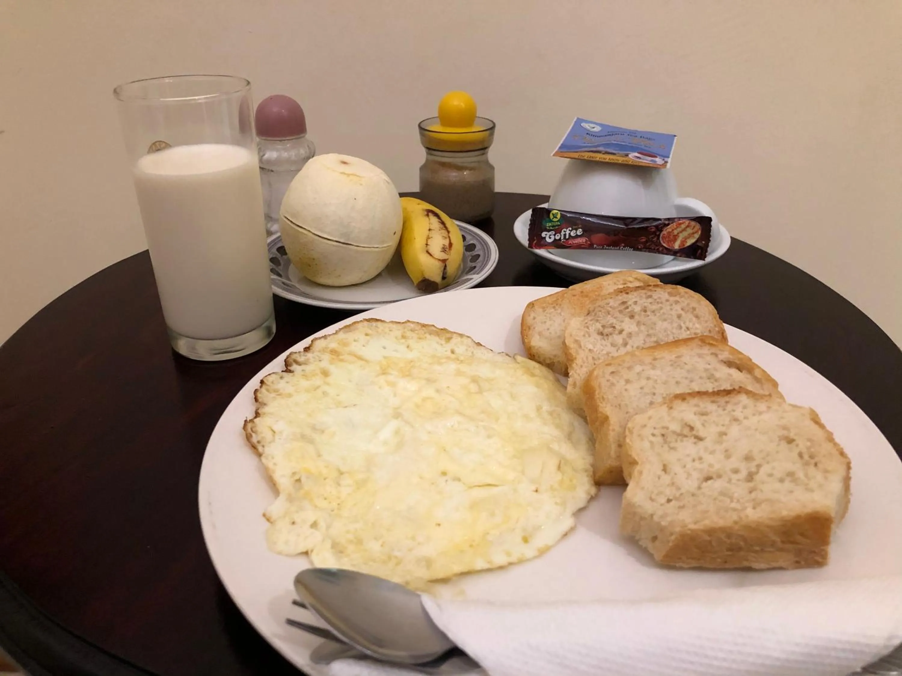 Breakfast in Bottoms Up