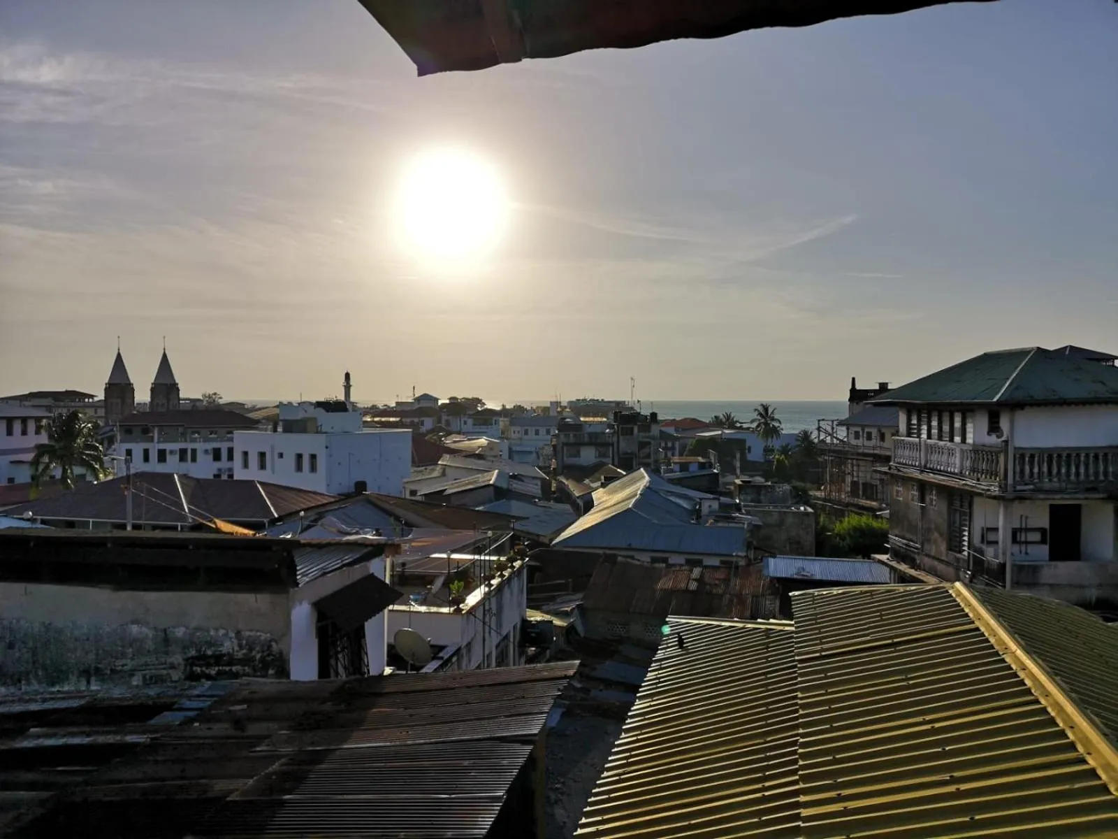 City view in Bottoms Up