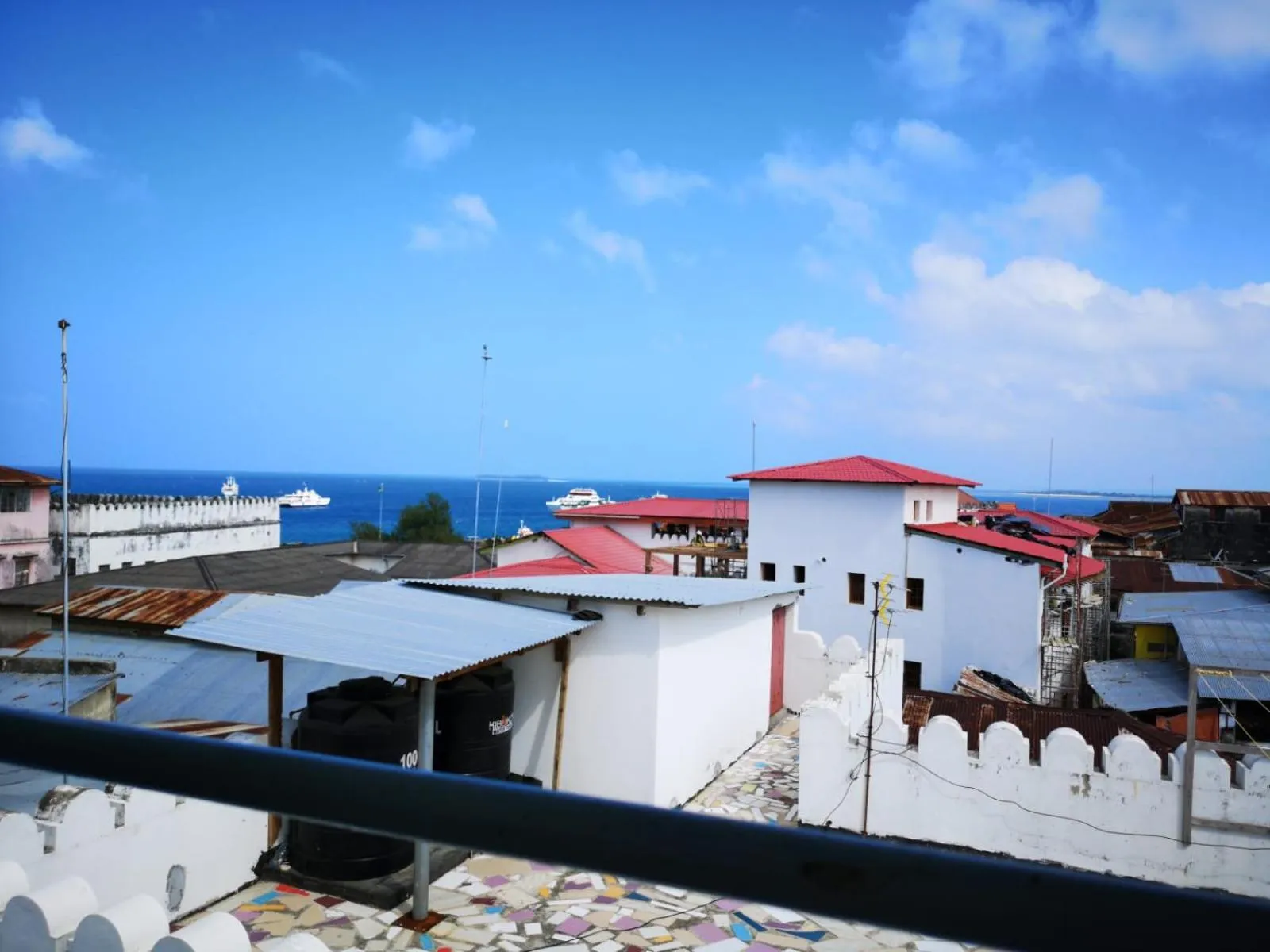 Nearby landmark in Bottoms Up