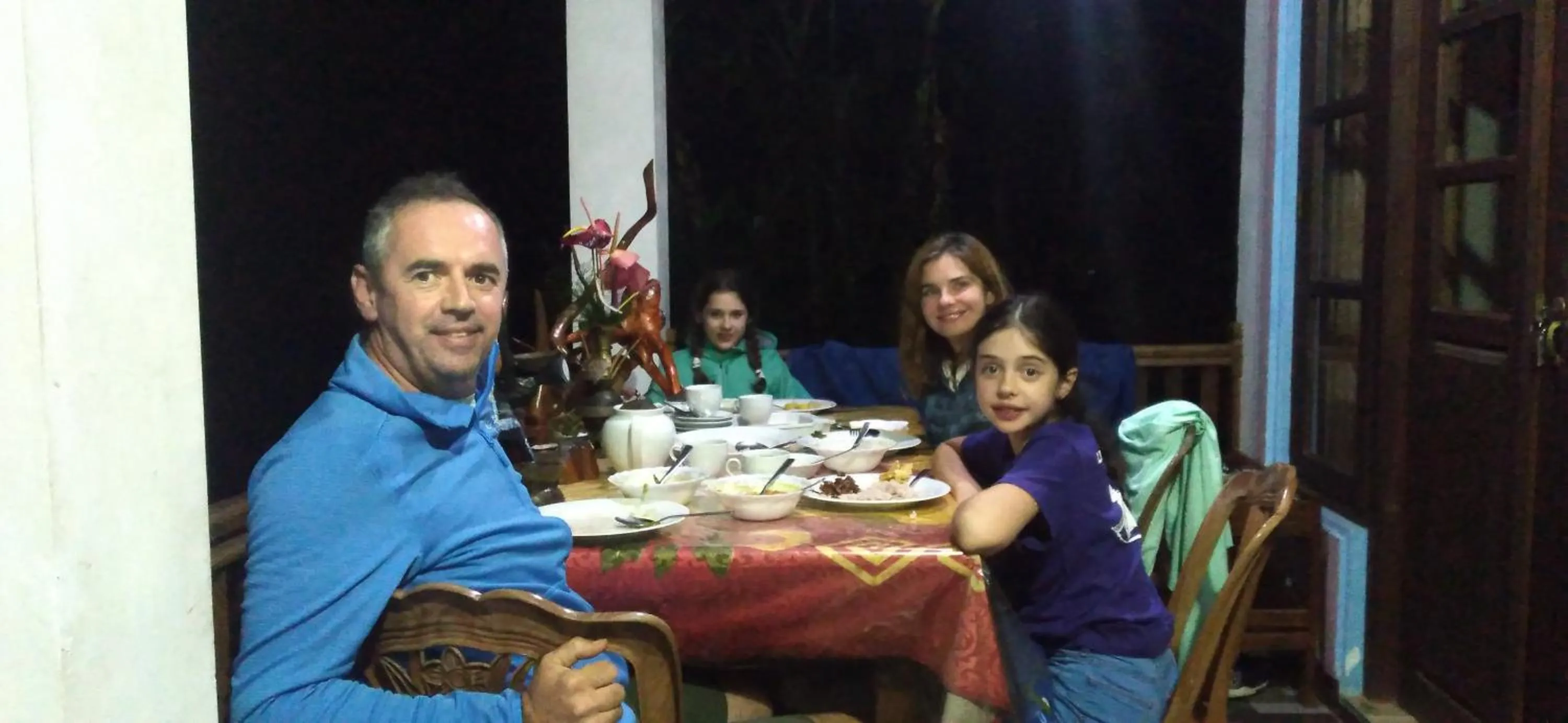 Restaurant/places to eat in Sun View Resort Kithalella