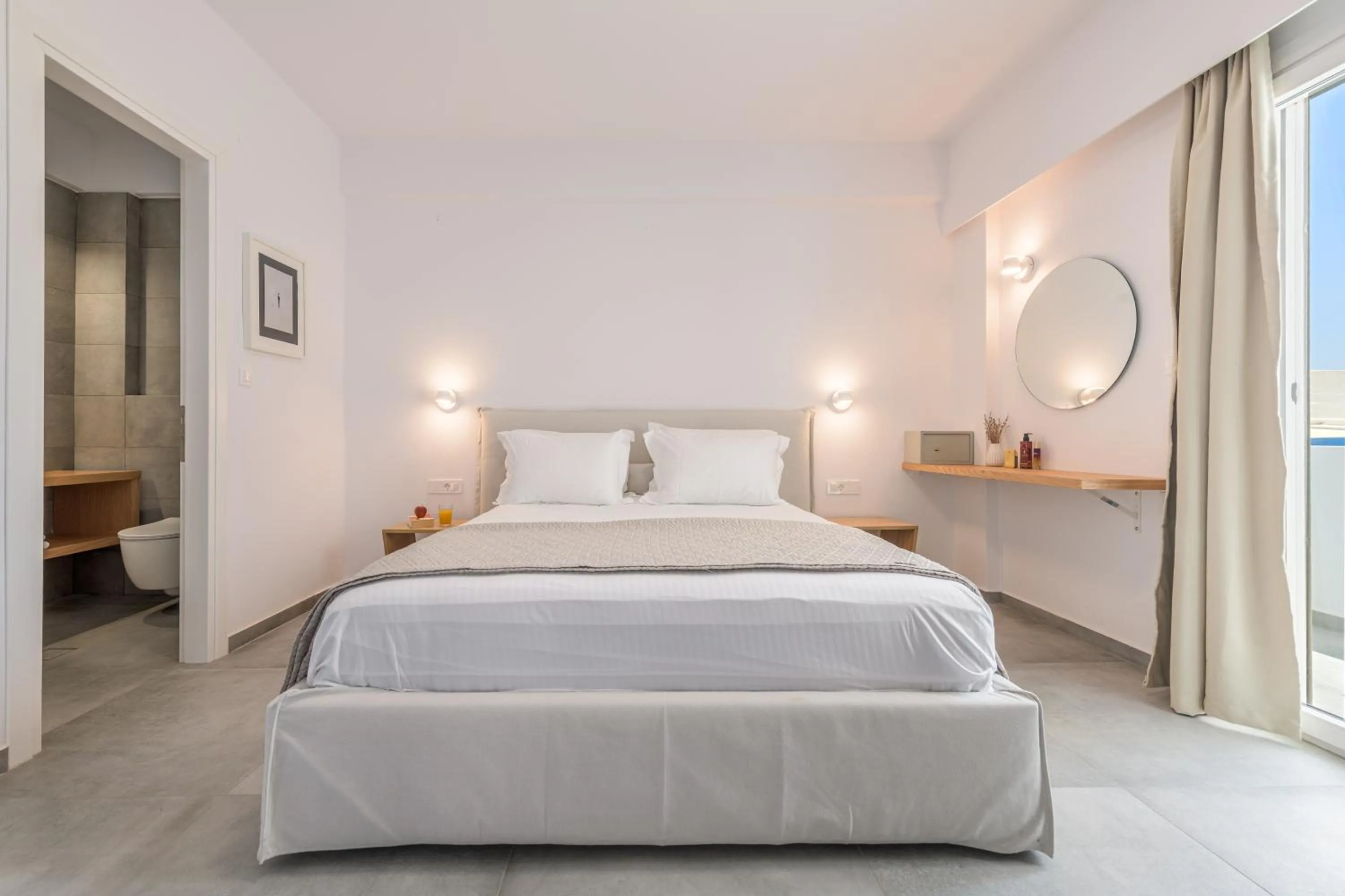 Bed in Hotel Ippocampos Studios