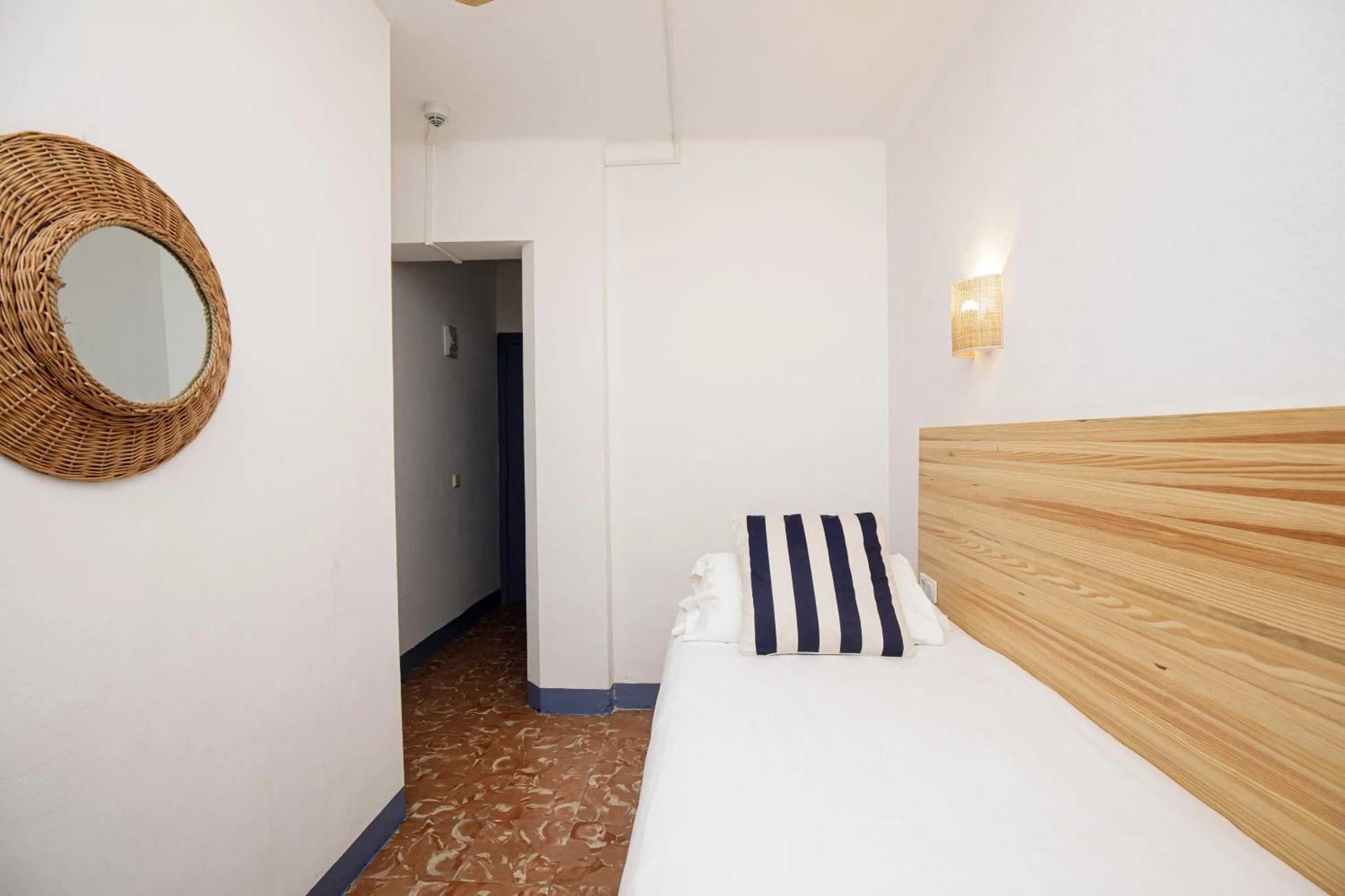 Bedroom, Bed in Hotel Casa Mas