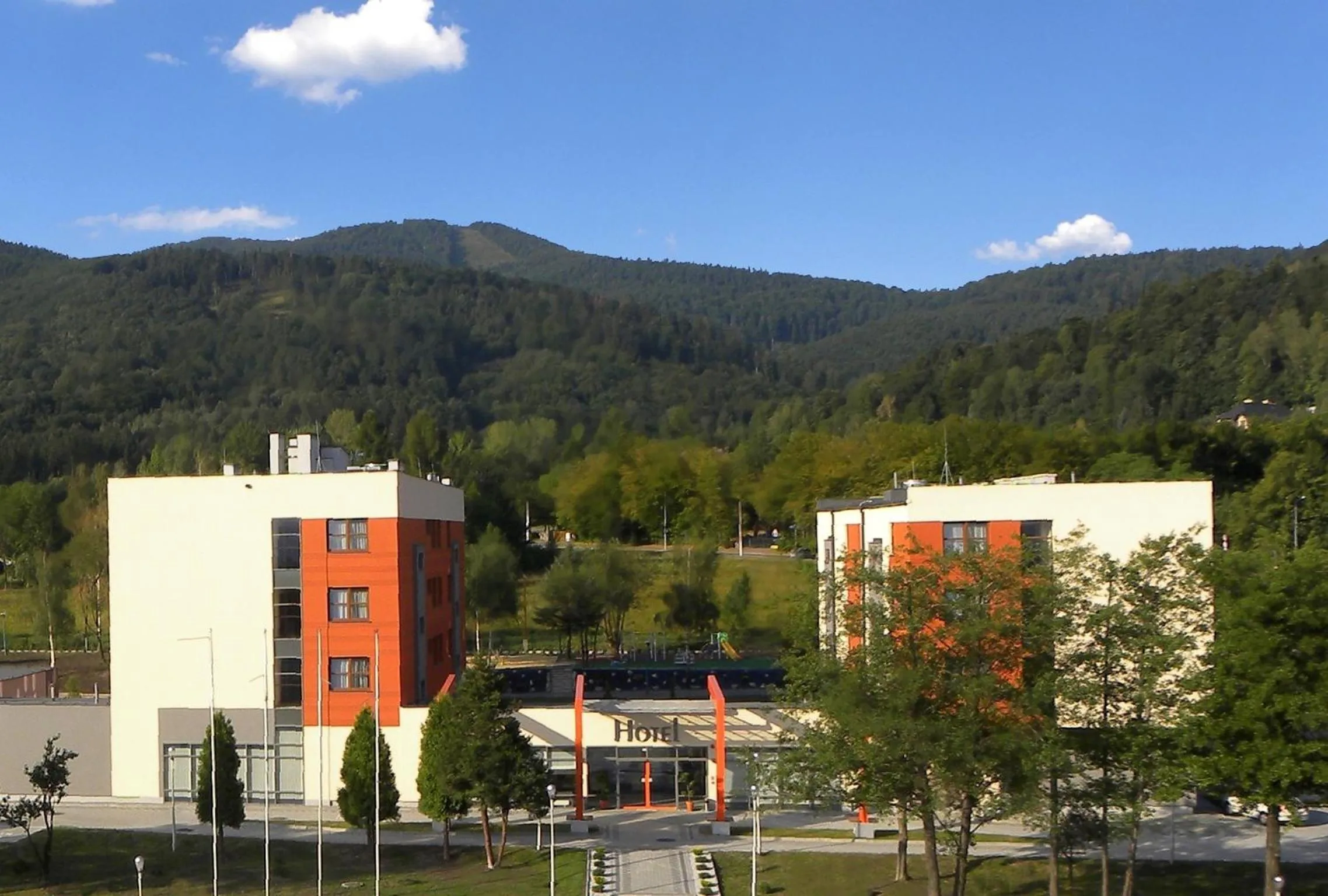 Facade/entrance in Hotel Szyndzielnia