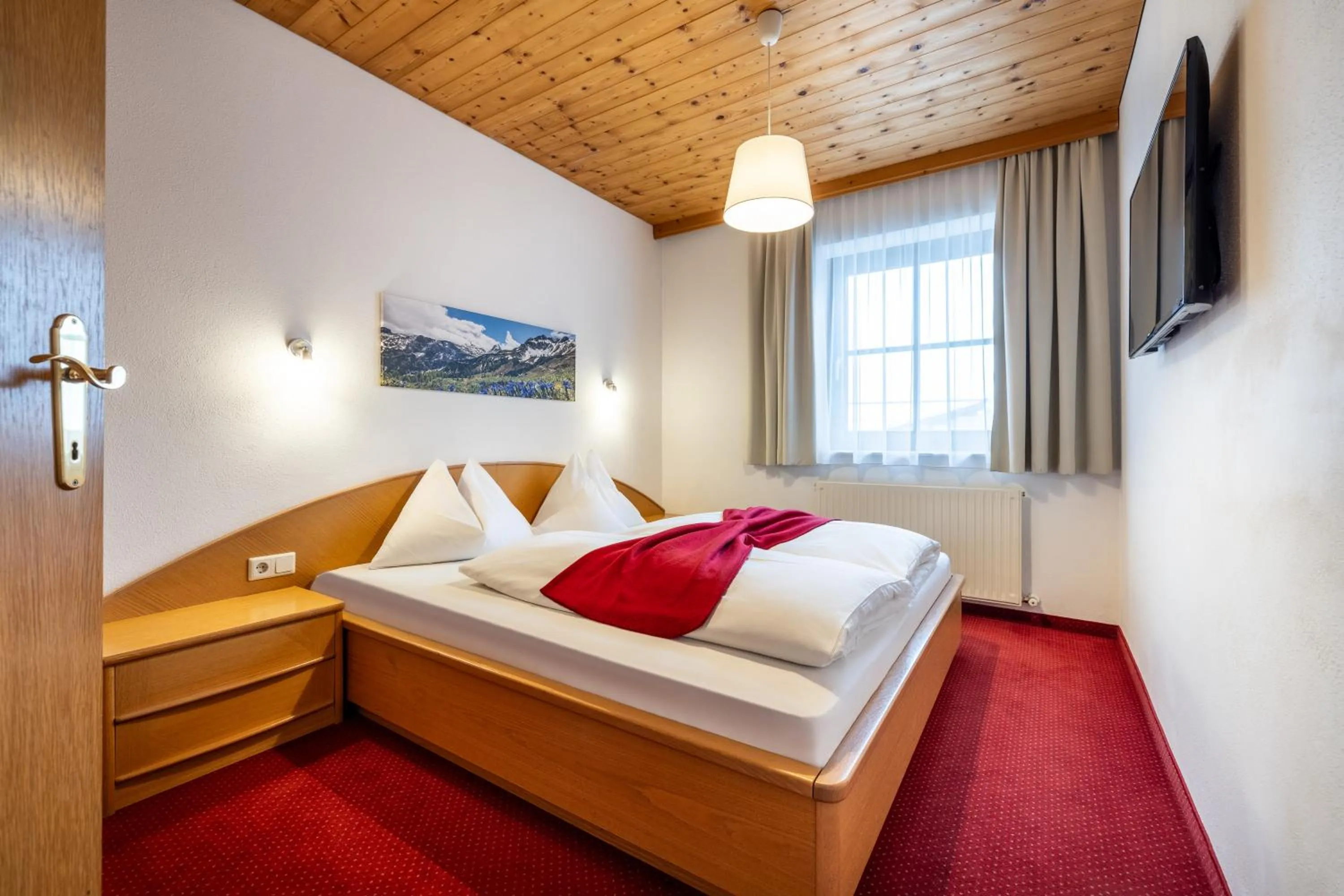 Bedroom, Bed in Aparthotel Dachsteinblick