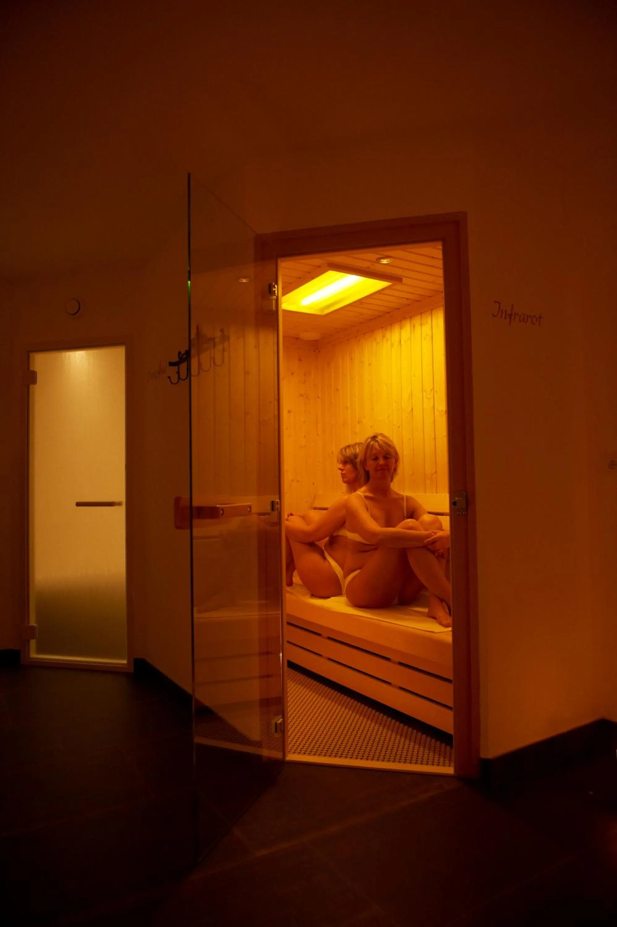 Spa and wellness centre/facilities, Bed in Aparthotel Dachsteinblick