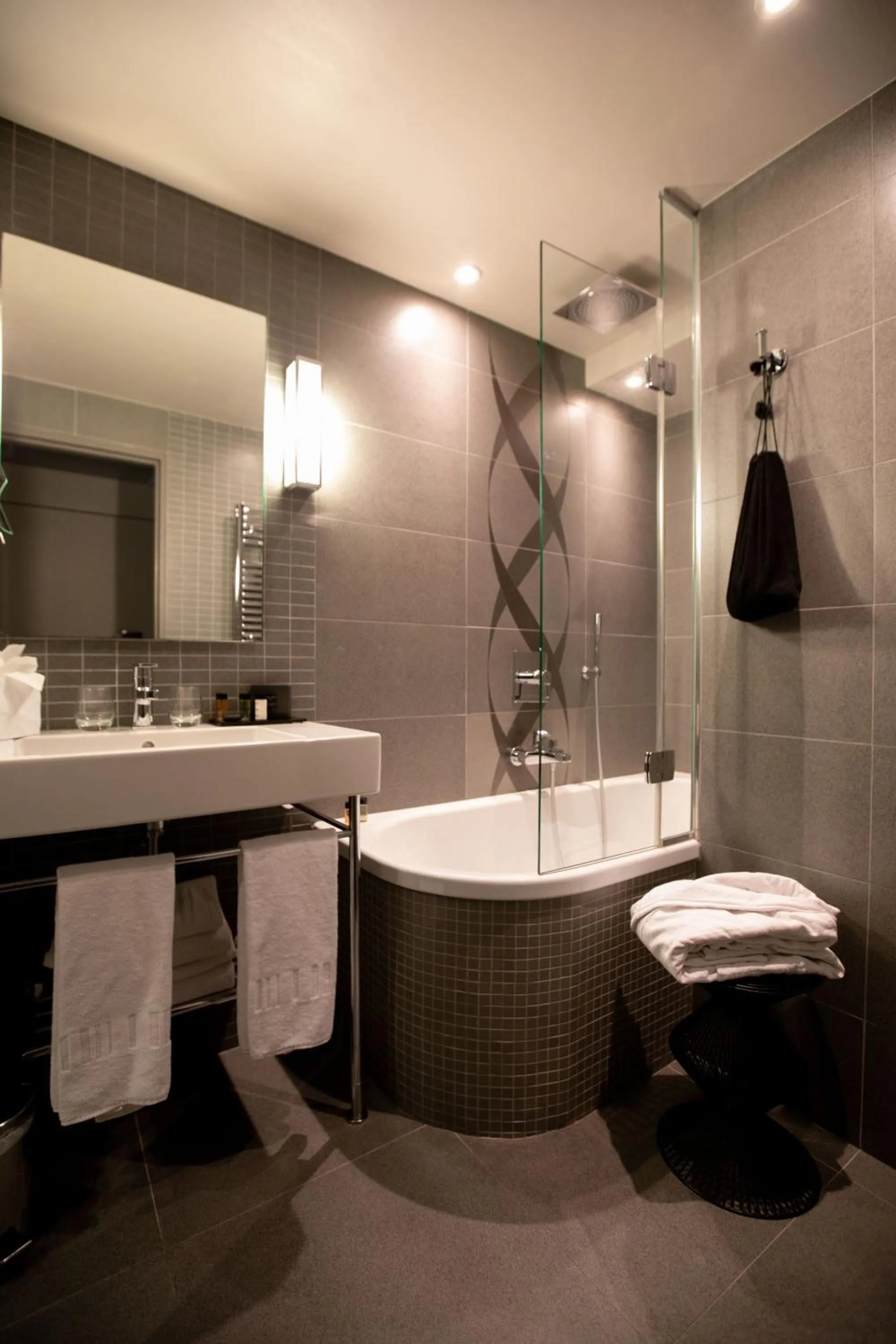 Bathroom in Le Grey Hotel