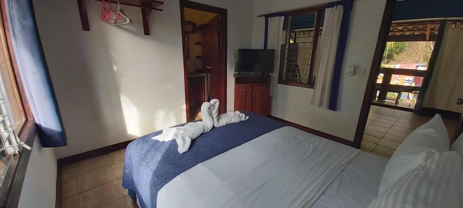 Bedroom, Bed in Massai Apartments