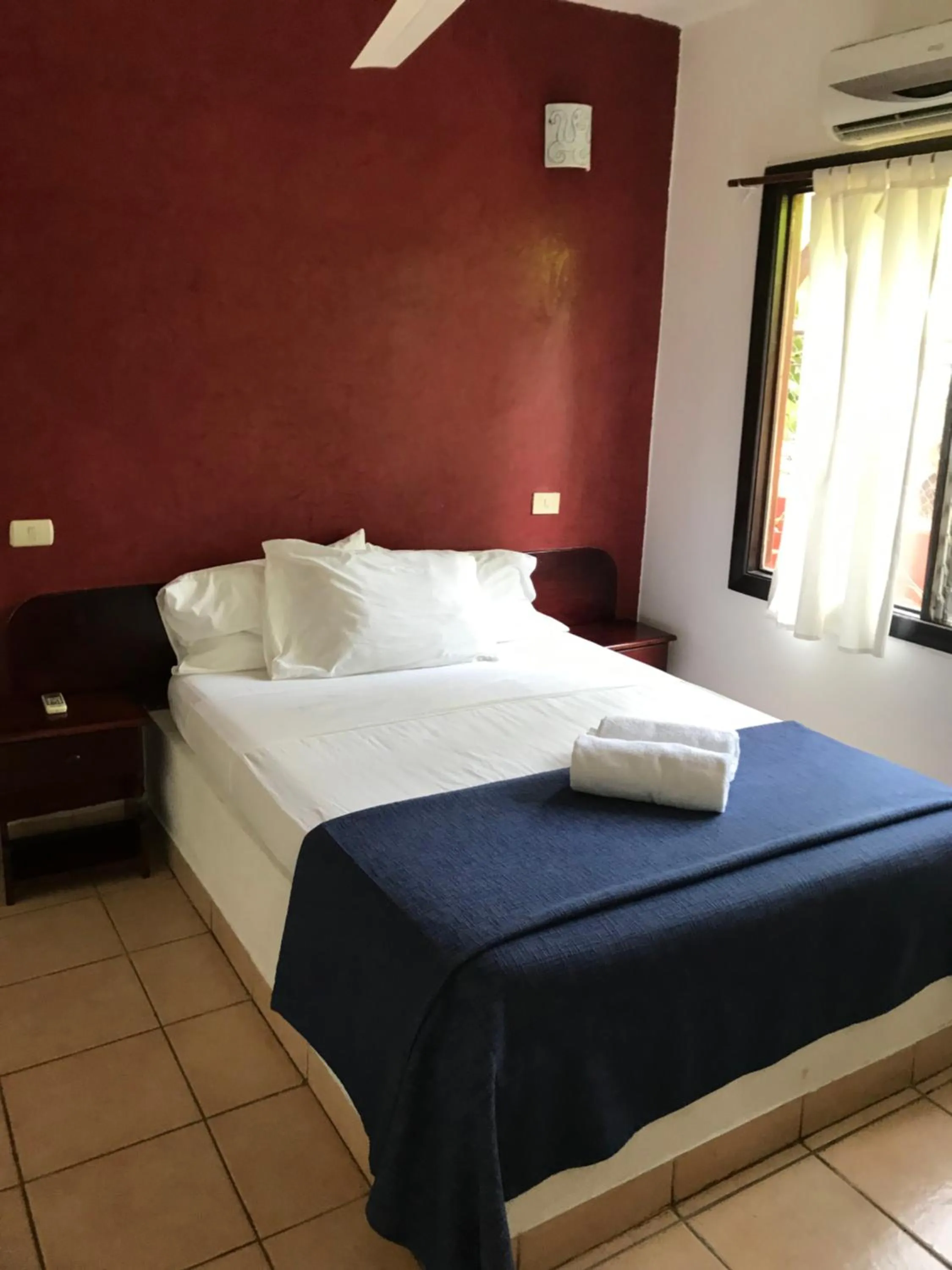 Bedroom, Bed in Massai Apartments