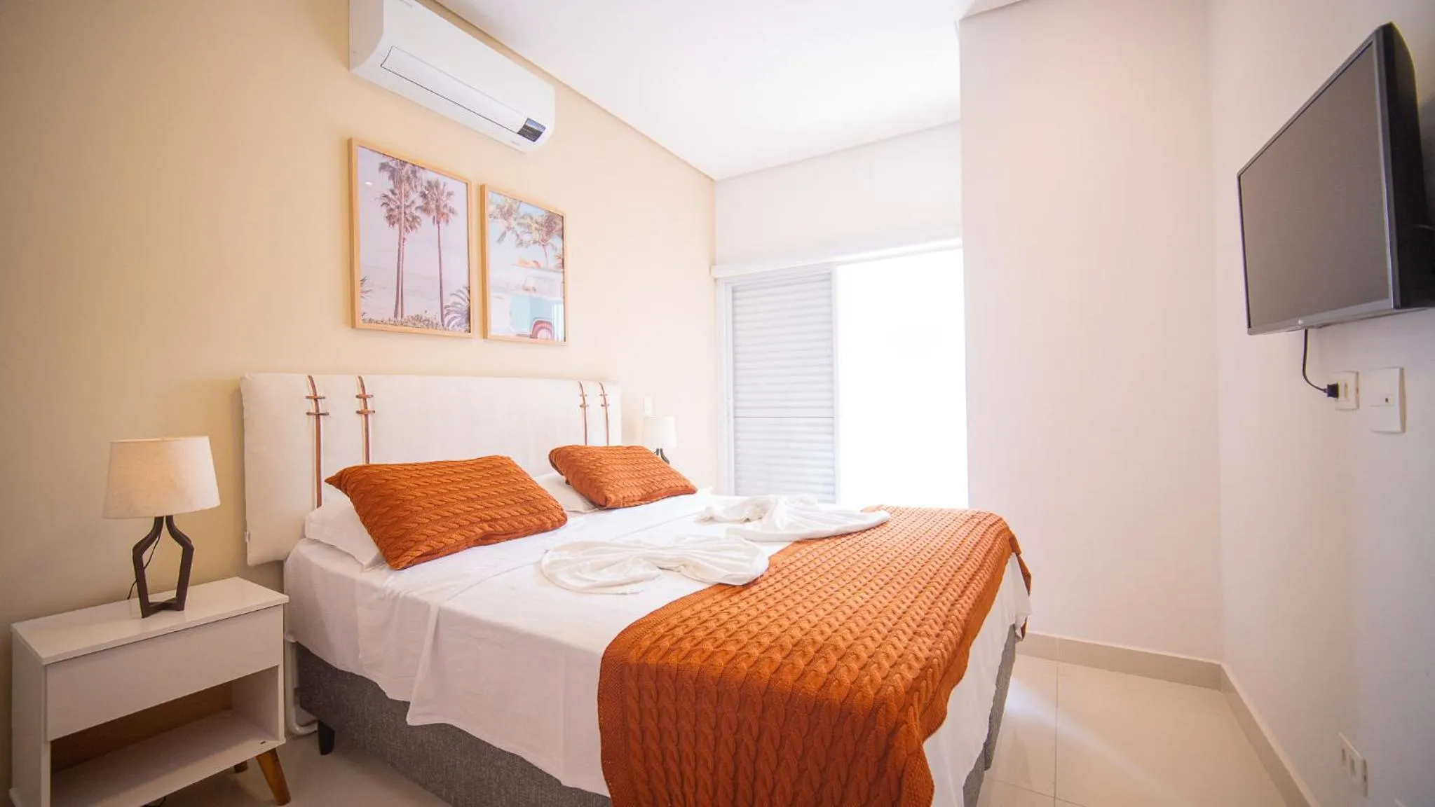 Bed in Residencial Las Salinas