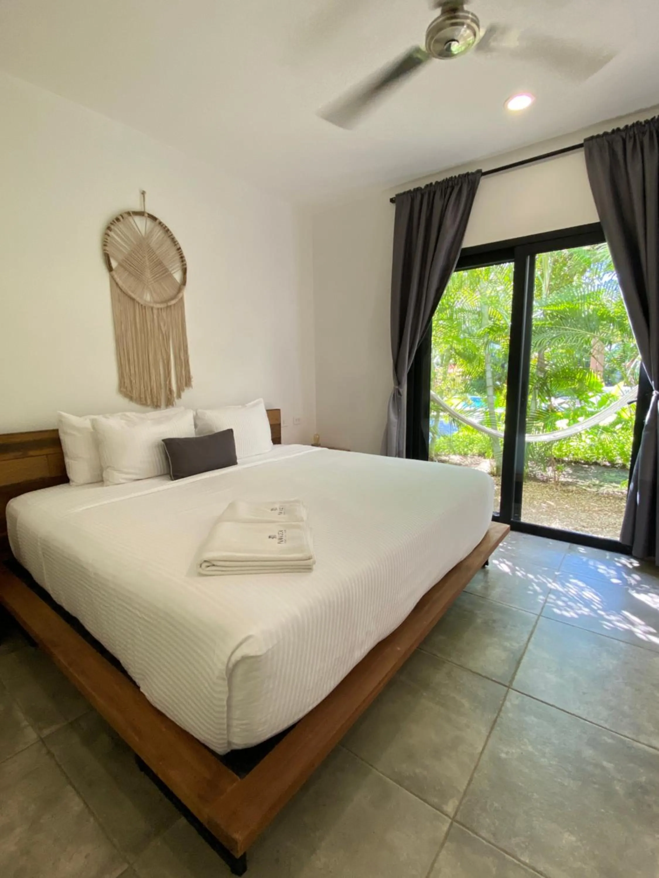 Bedroom, Bed in Panacea Condo Tulum