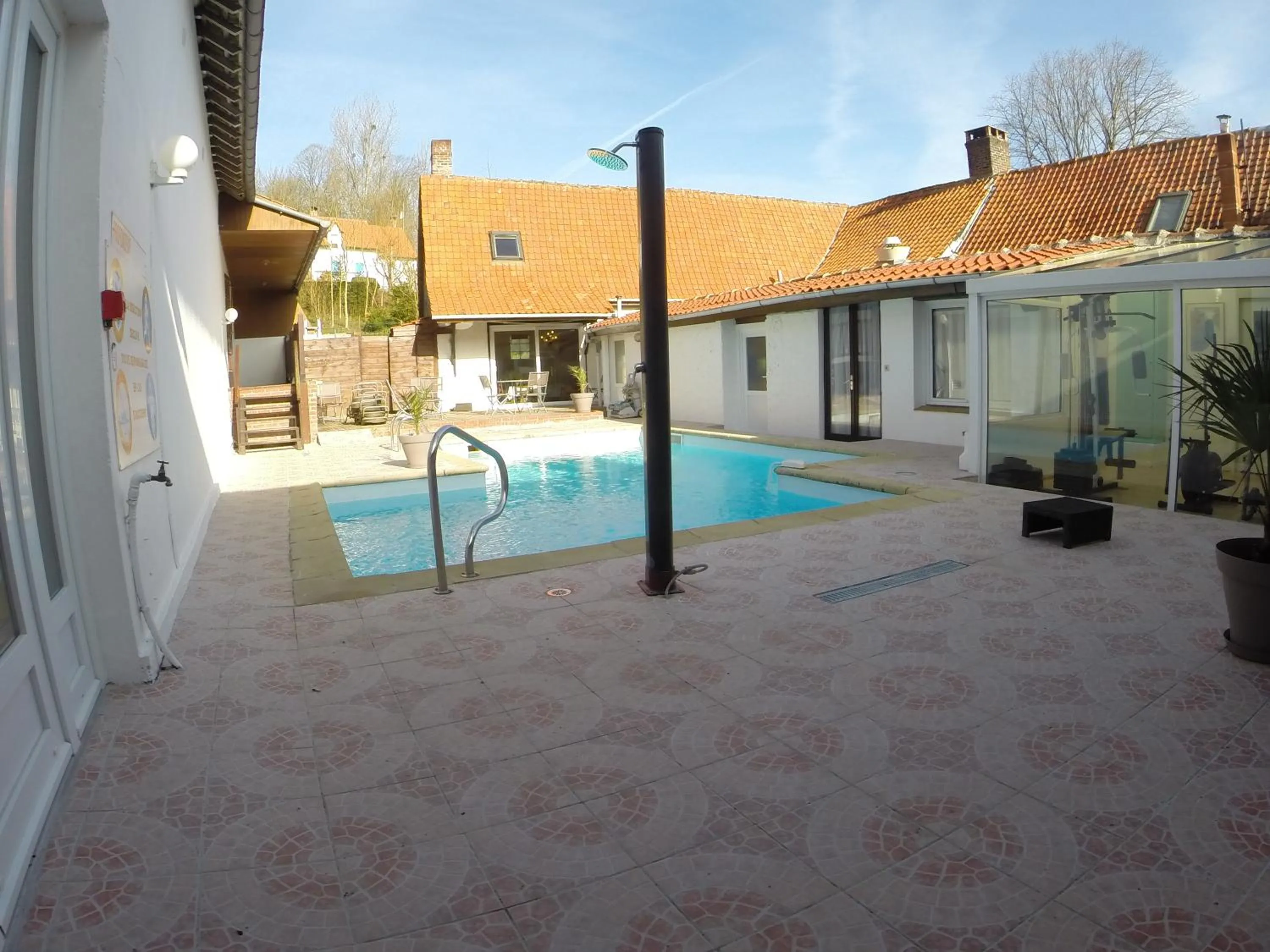 Swimming pool in Auberge du Gros Tilleul