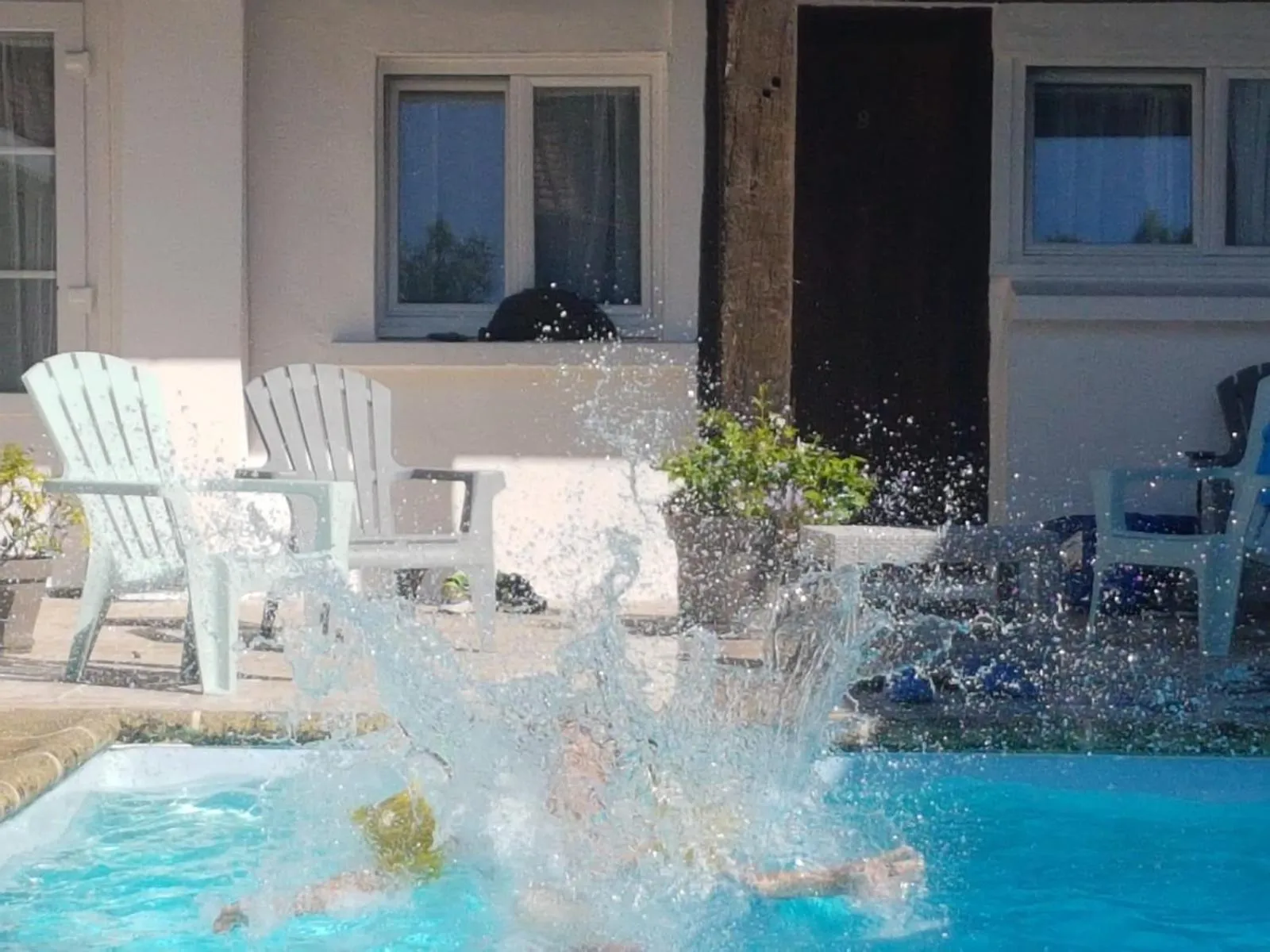 Swimming pool in Auberge du Gros Tilleul