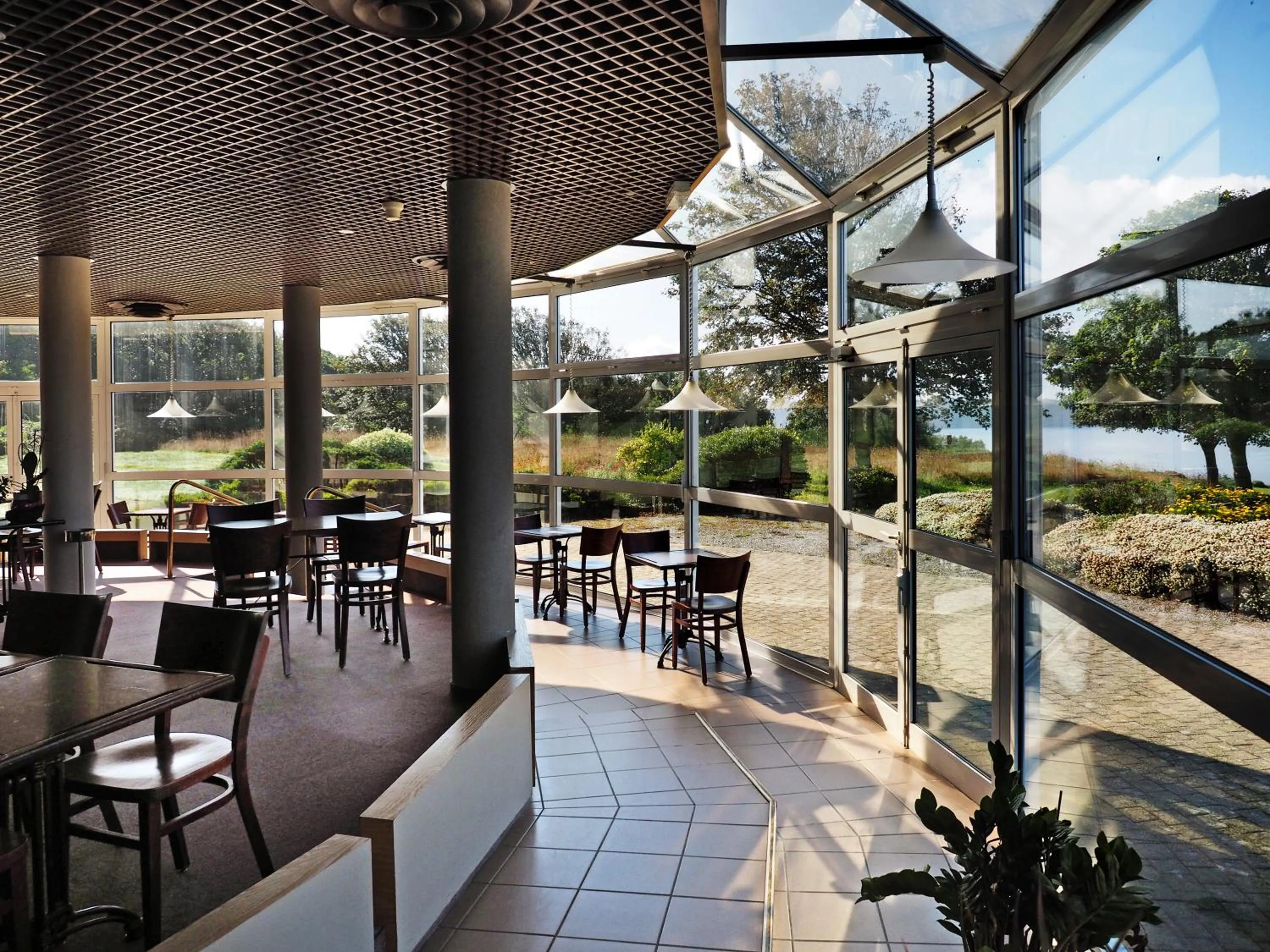 Restaurant/places to eat in Logis Hôtel du Belvédère