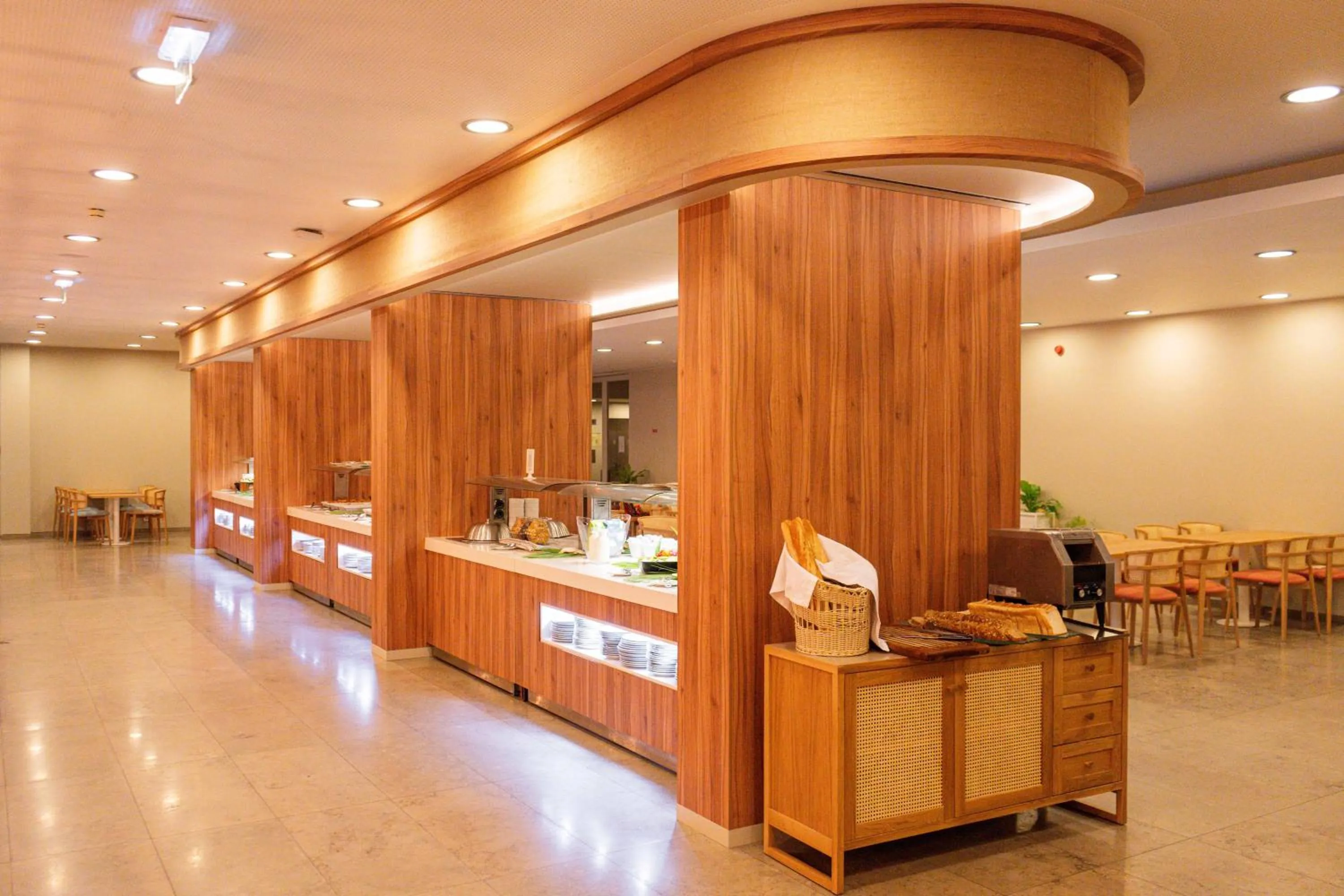 Restaurant/places to eat in Aqualuz Troia Rio by The Editory