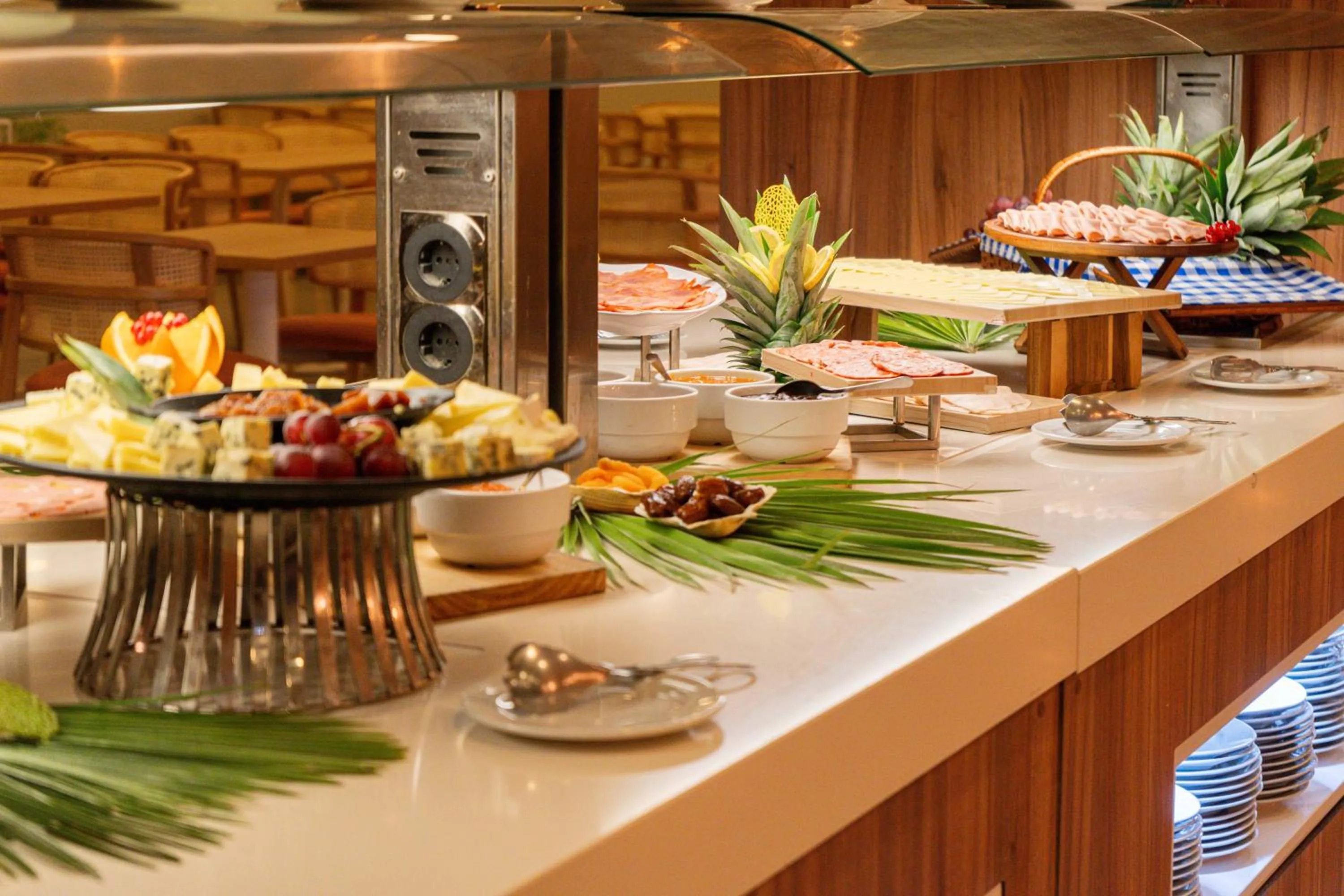 Breakfast in Aqualuz Troia Rio by The Editory