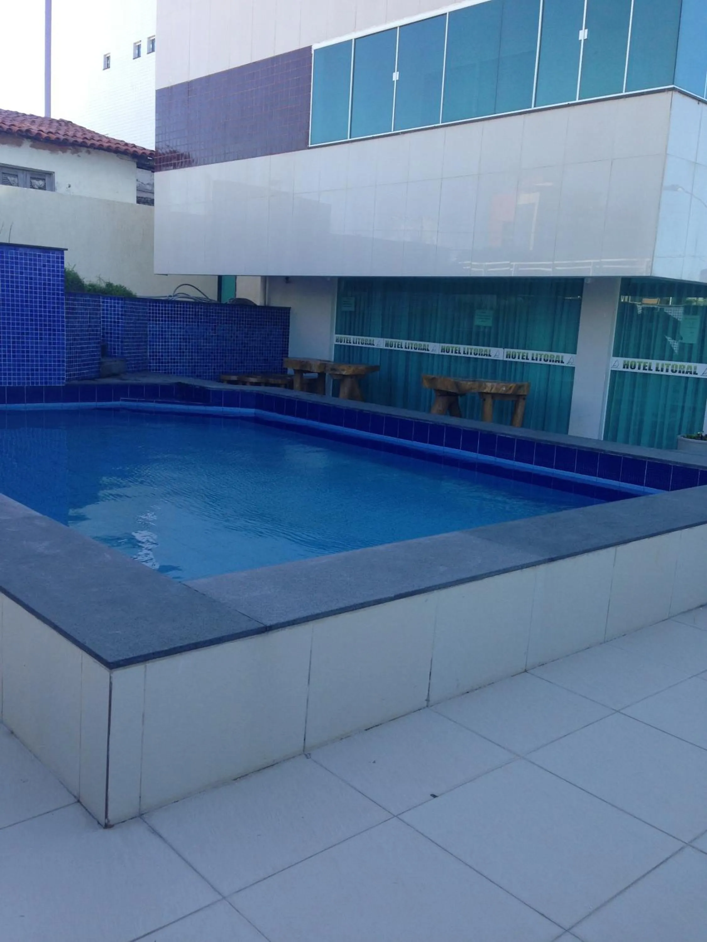 Swimming pool in Hotel Litoral Fortaleza
