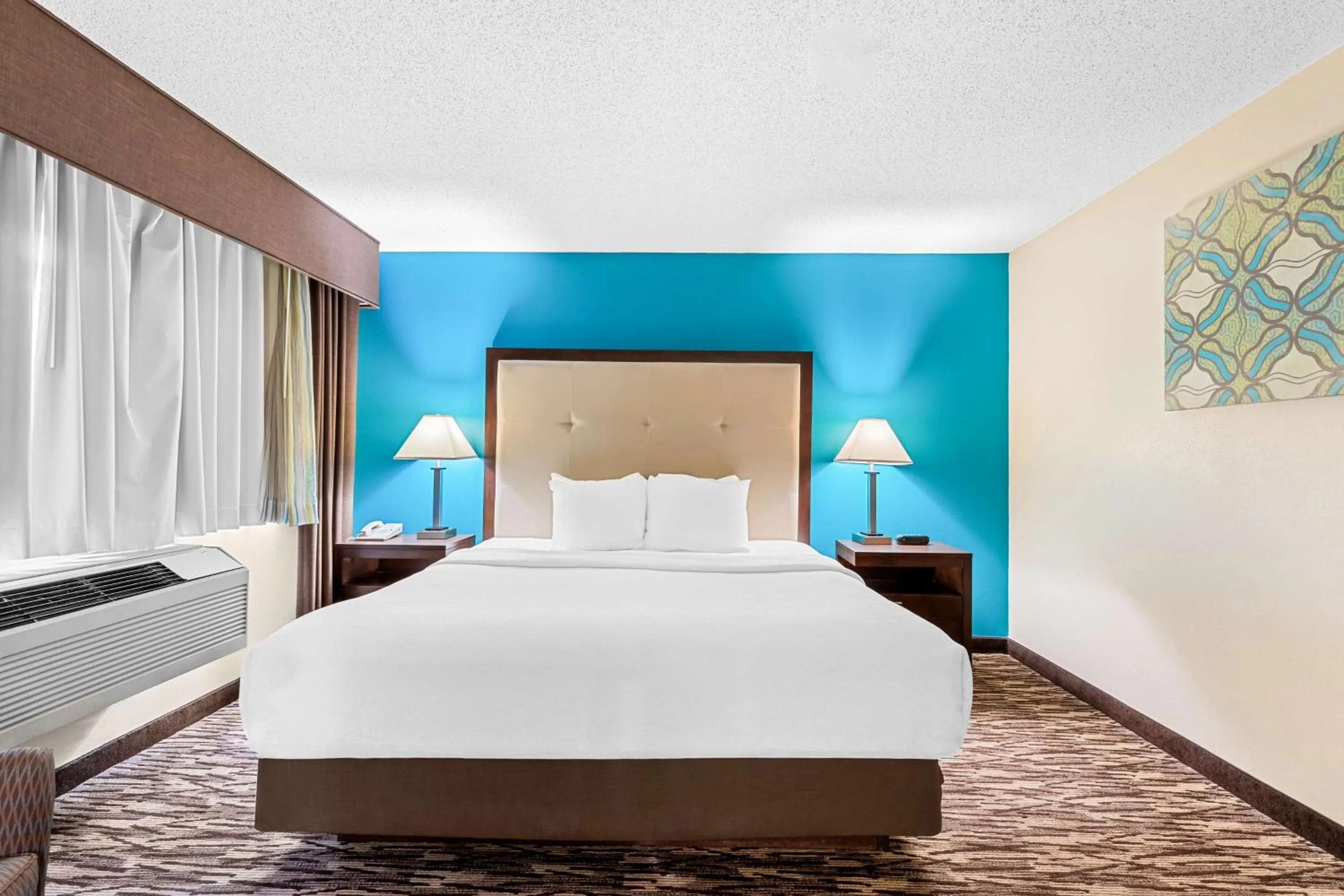 Bedroom, Bed in Best Western Baraboo Inn