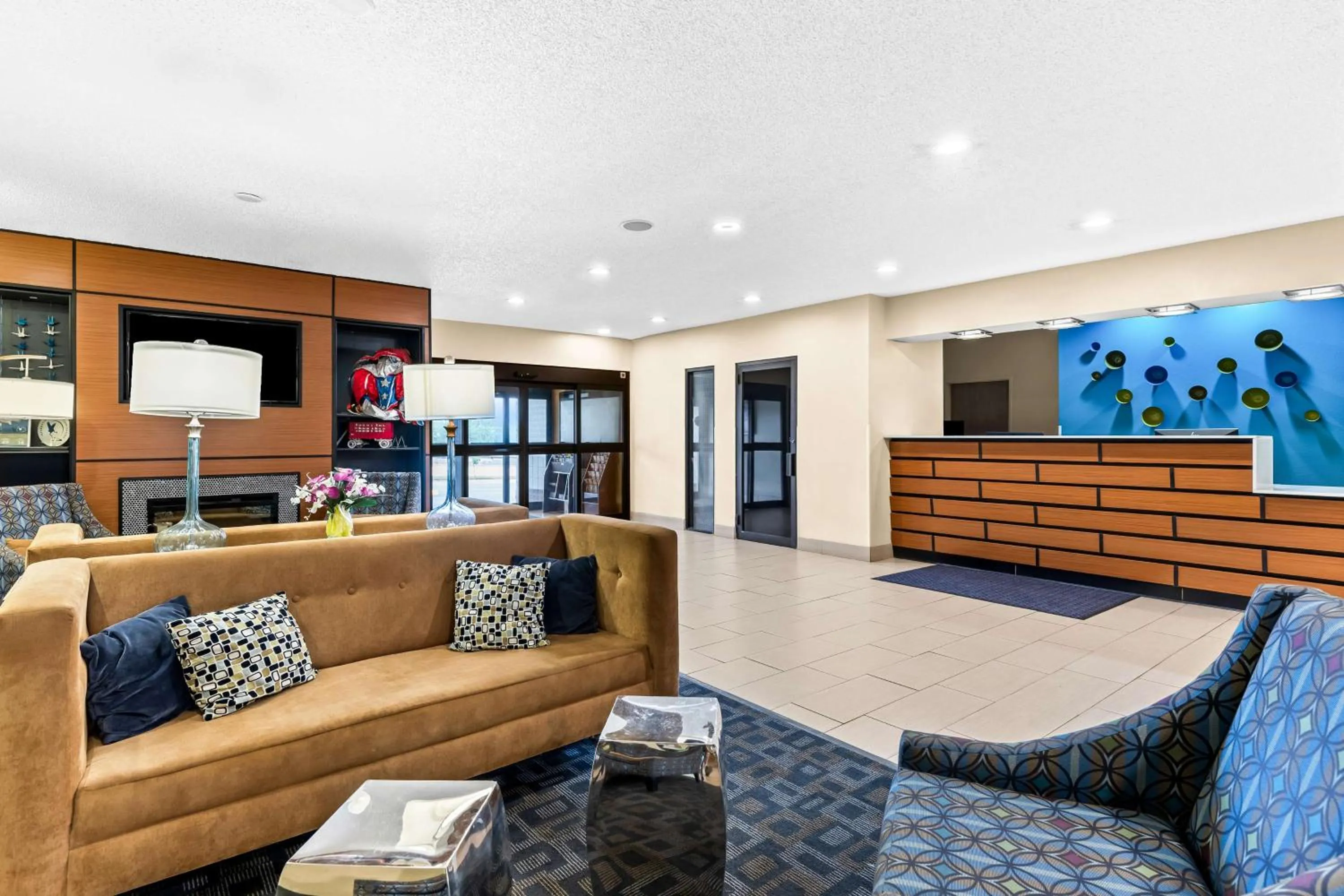 Lobby or reception in Best Western Baraboo Inn