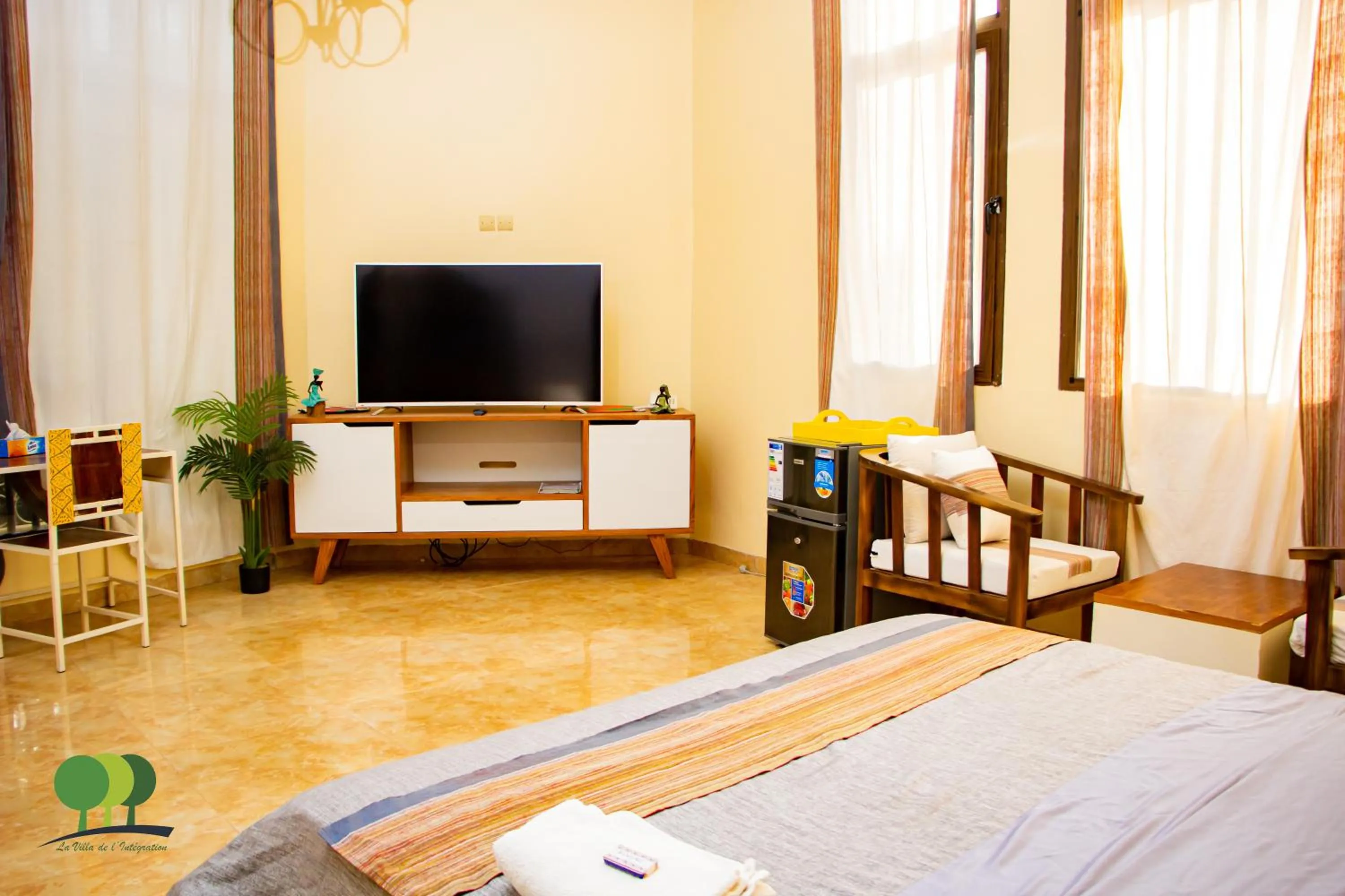 TV and multimedia, Bed in VILLA DE L'INTEGRATION