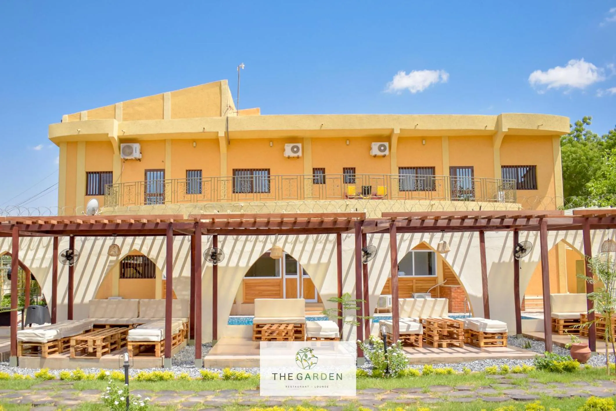 Balcony/Terrace in VILLA DE L'INTEGRATION
