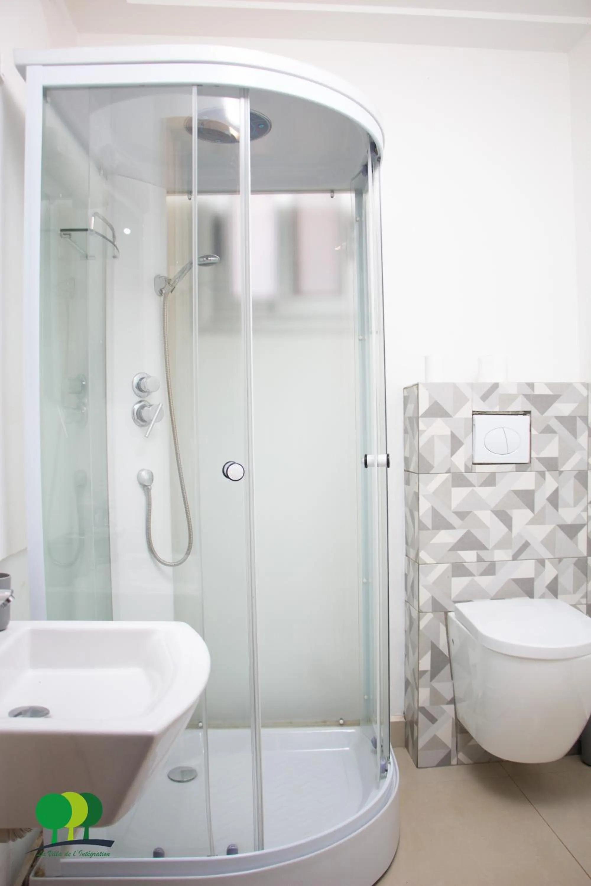 Toilet in VILLA DE L'INTEGRATION